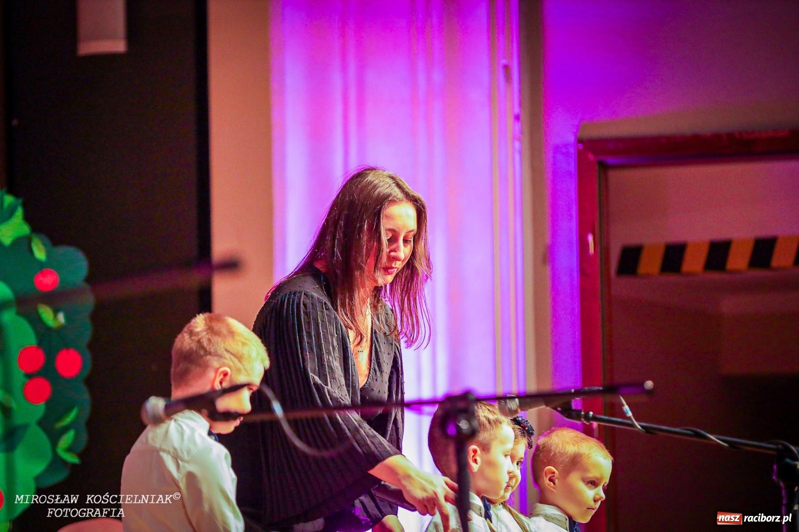 Zdjęcie w galerii na portalu naszraciborz.pl: Niezapomniane święto Przedszkola nr 23 w Raciborzu wiadomości z regionu