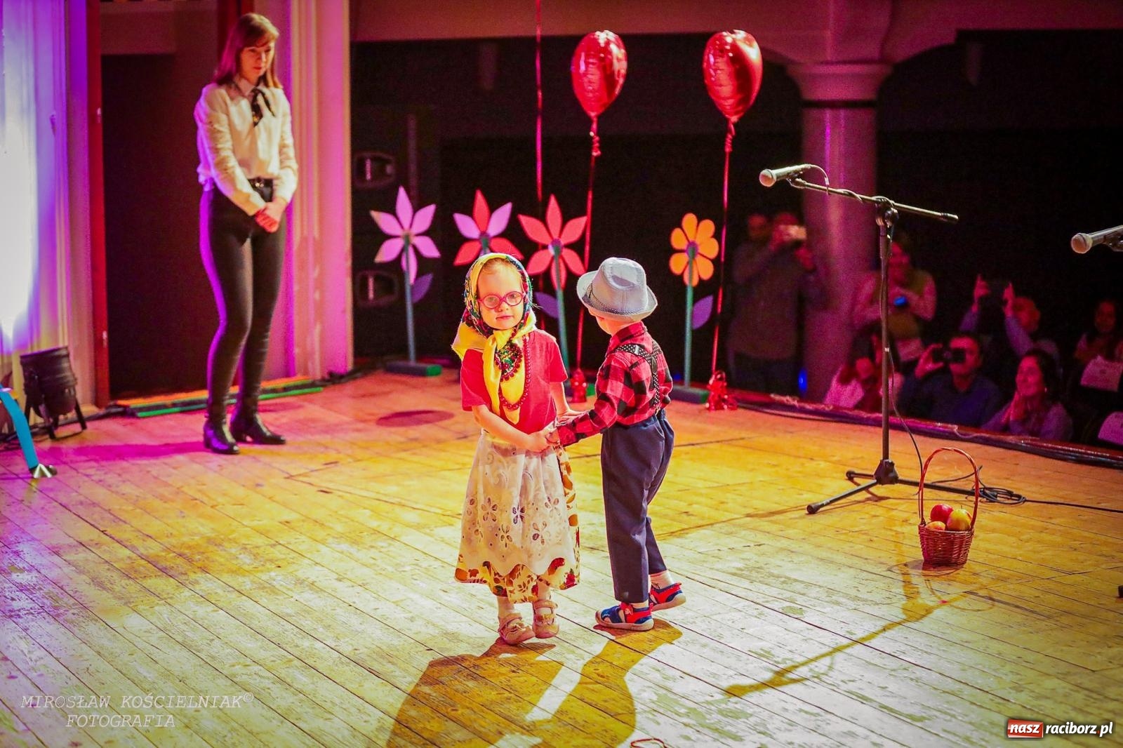 Zdjęcie w galerii na portalu naszraciborz.pl: Niezapomniane święto Przedszkola nr 23 w Raciborzu wiadomości z regionu