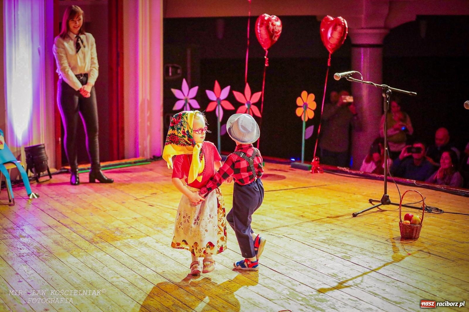 Zdjęcie w galerii na portalu naszraciborz.pl: Niezapomniane święto Przedszkola nr 23 w Raciborzu wiadomości z regionu