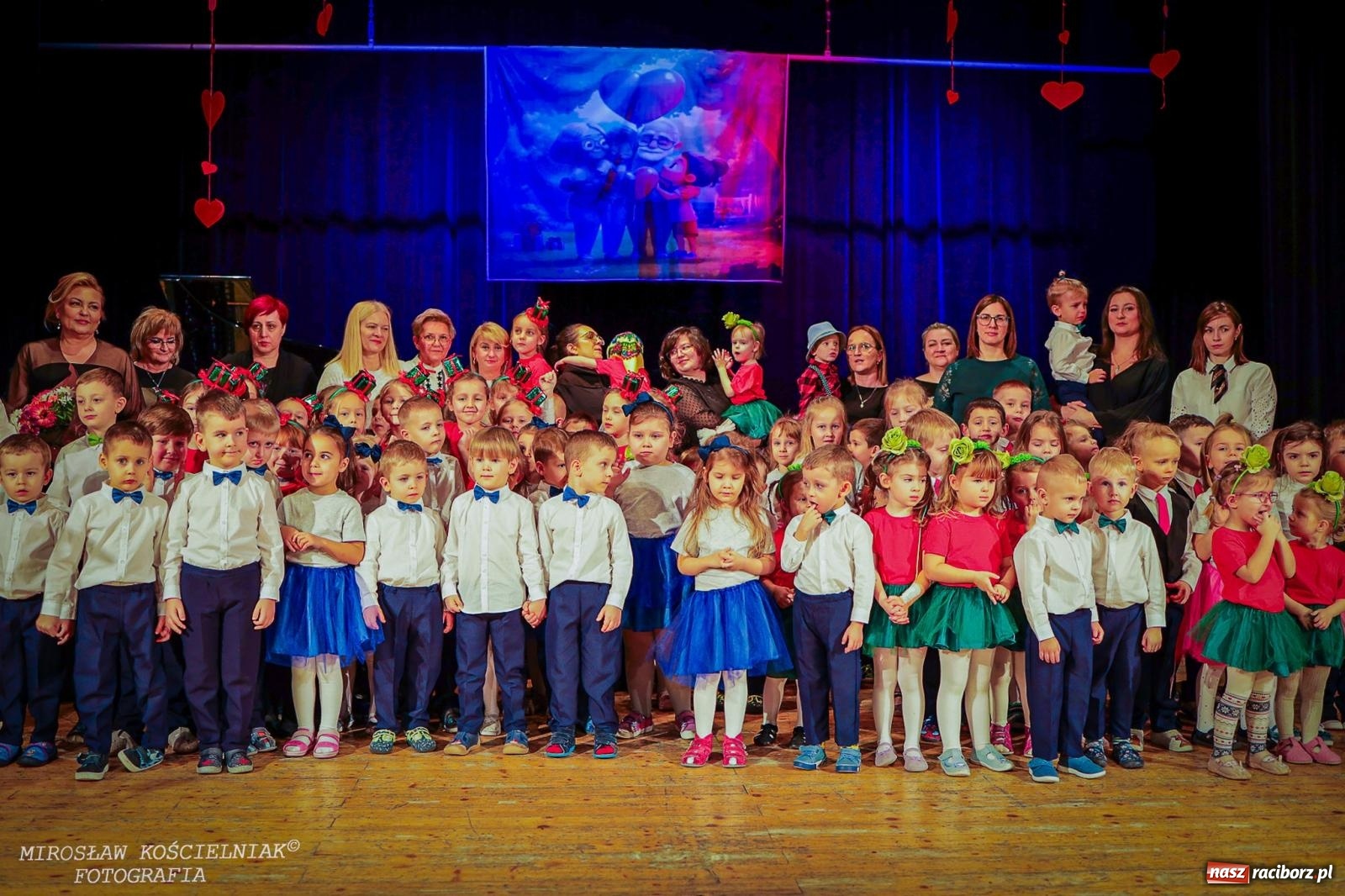 Zdjęcie w galerii na portalu naszraciborz.pl: Niezapomniane święto Przedszkola nr 23 w Raciborzu wiadomości z regionu