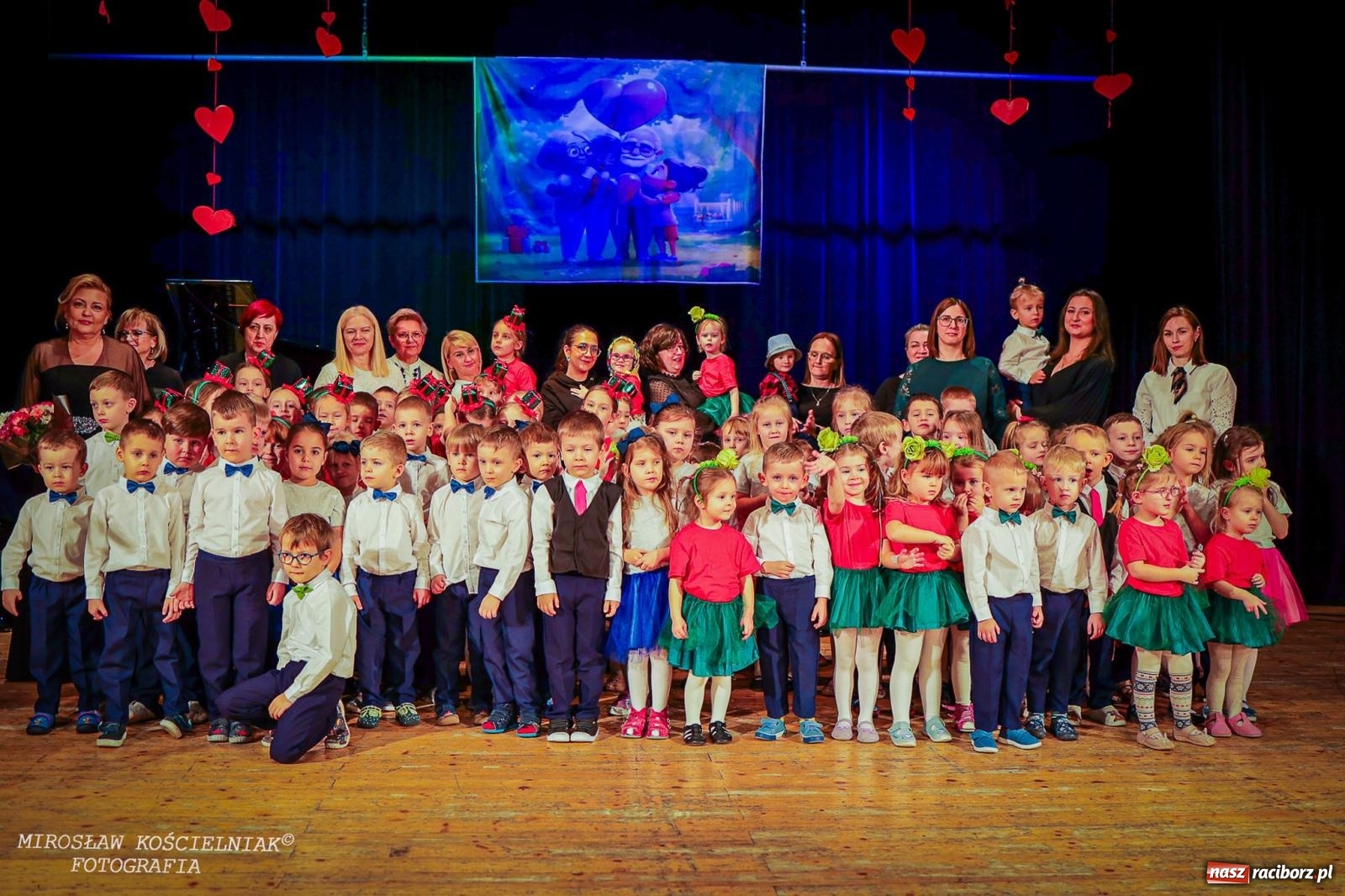 Zdjęcie w galerii na portalu naszraciborz.pl: Niezapomniane święto Przedszkola nr 23 w Raciborzu wiadomości z regionu