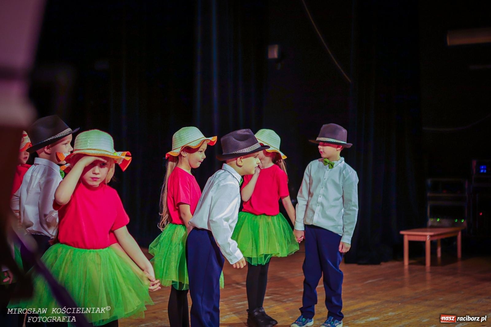 Zdjęcie w galerii na portalu naszraciborz.pl: Niezapomniane święto Przedszkola nr 23 w Raciborzu wiadomości z regionu