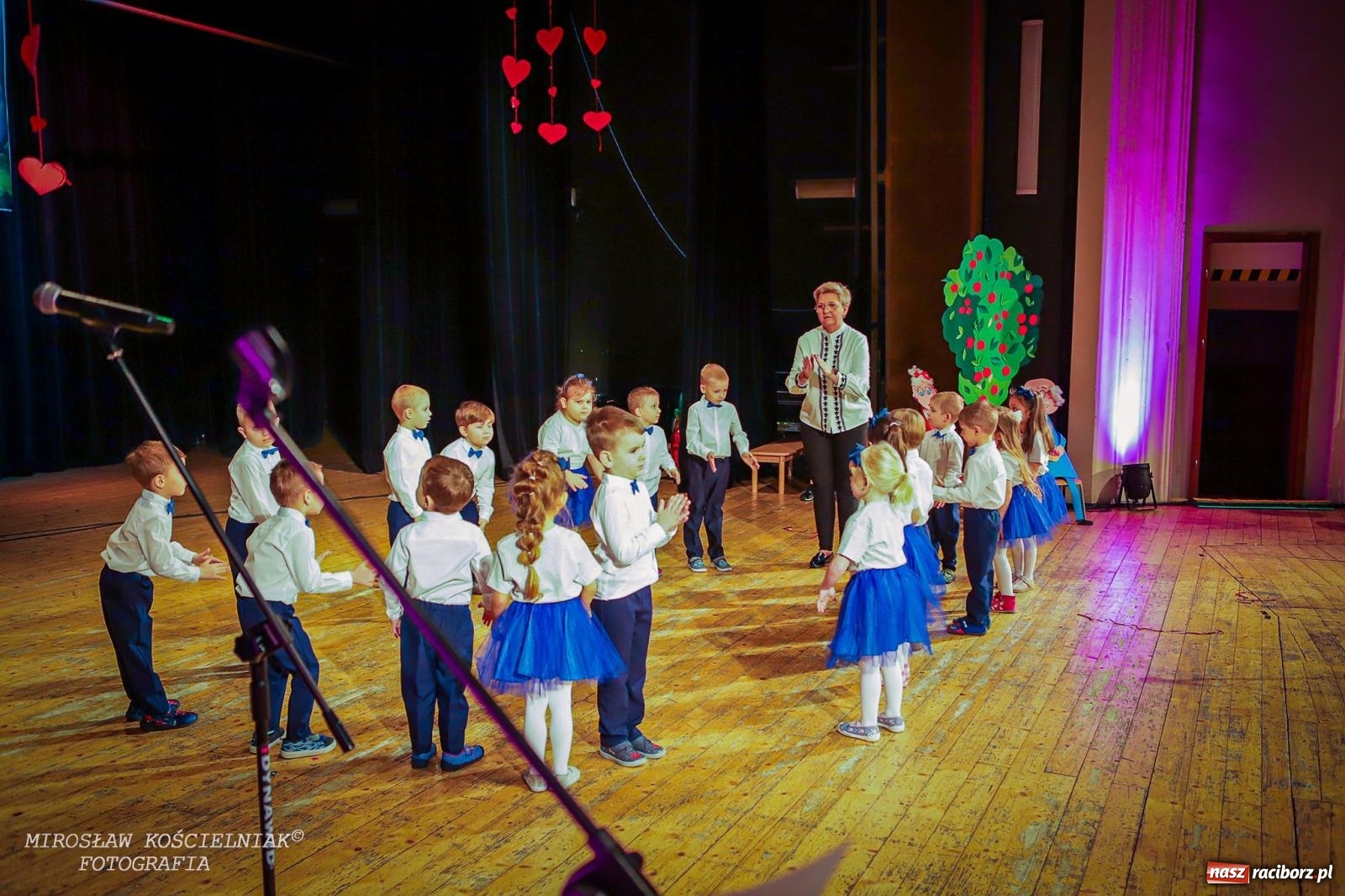 Zdjęcie w galerii na portalu naszraciborz.pl: Niezapomniane święto Przedszkola nr 23 w Raciborzu wiadomości z regionu
