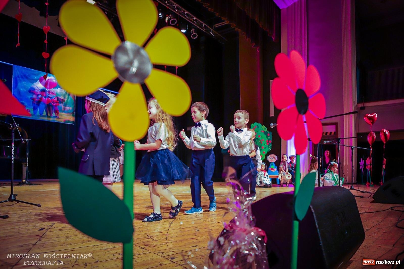 Zdjęcie w galerii na portalu naszraciborz.pl: Niezapomniane święto Przedszkola nr 23 w Raciborzu wiadomości z regionu