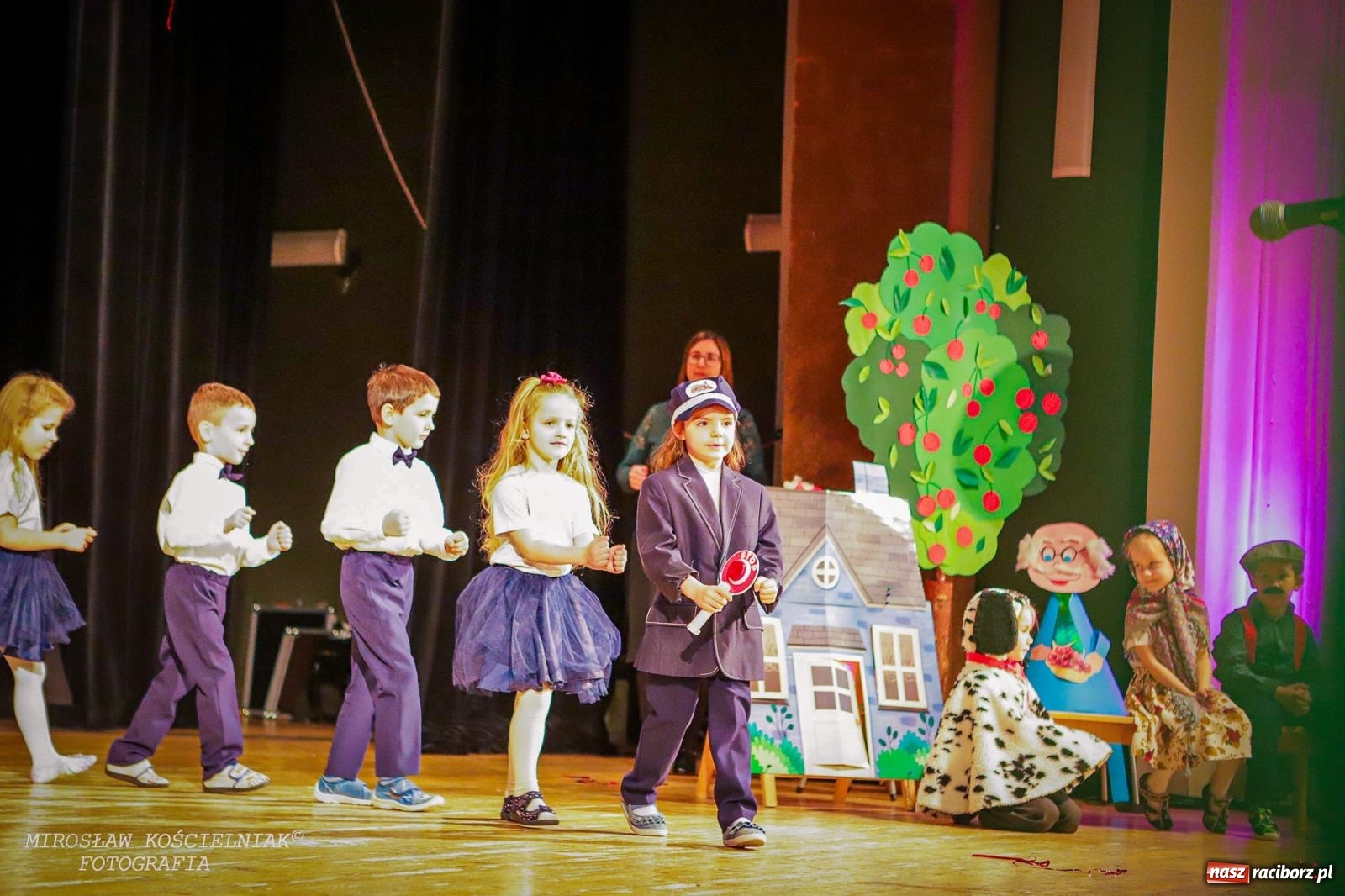 Zdjęcie w galerii na portalu naszraciborz.pl: Niezapomniane święto Przedszkola nr 23 w Raciborzu wiadomości z regionu