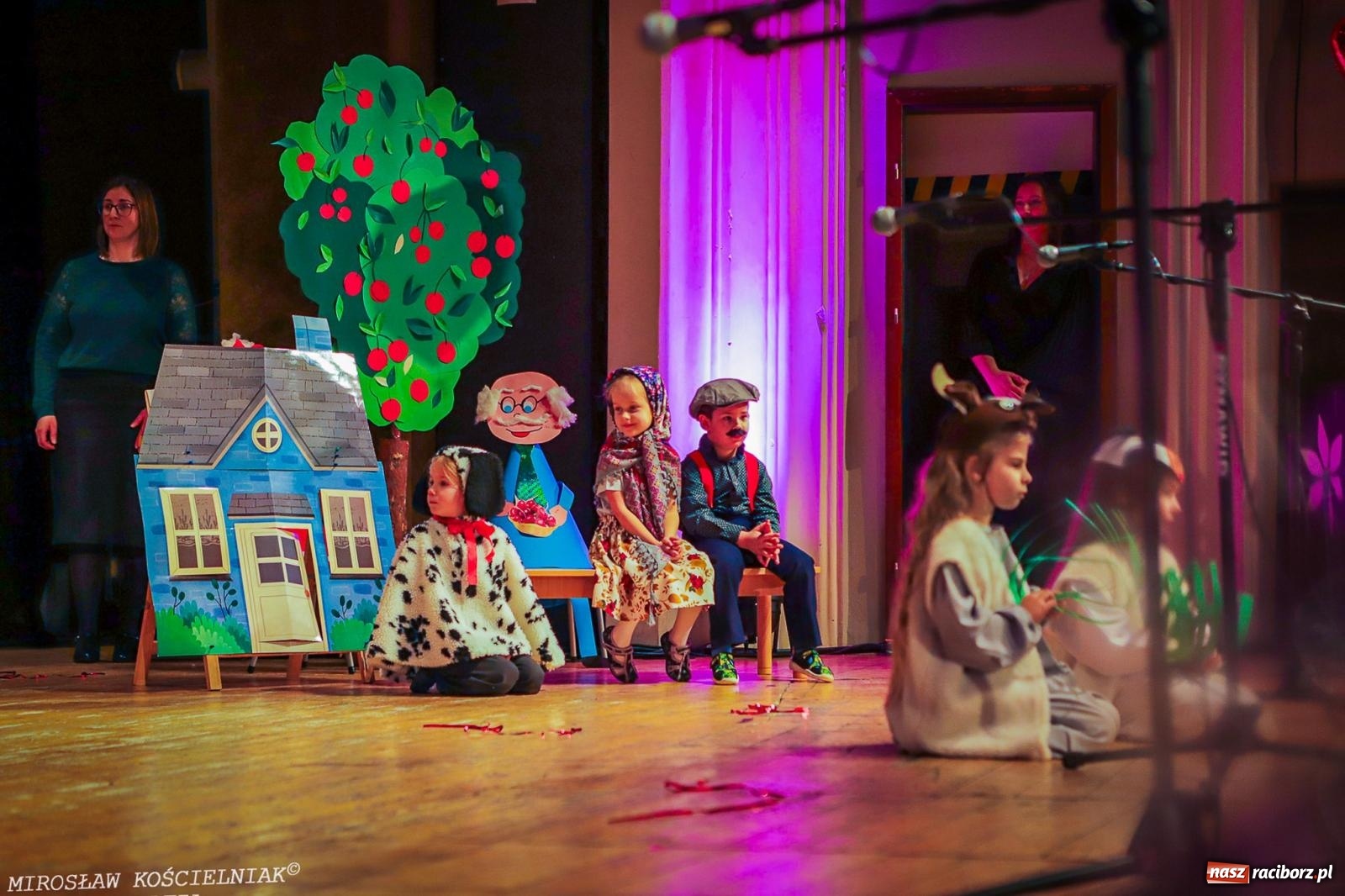 Zdjęcie w galerii na portalu naszraciborz.pl: Niezapomniane święto Przedszkola nr 23 w Raciborzu wiadomości z regionu