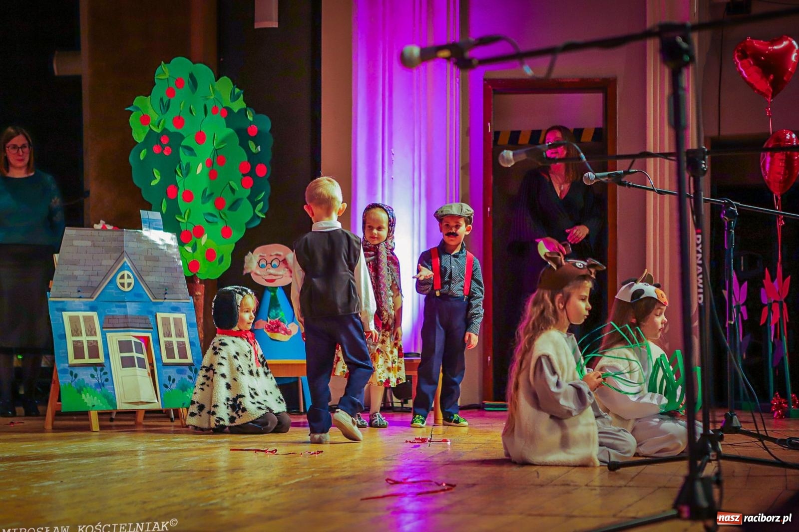 Zdjęcie w galerii na portalu naszraciborz.pl: Niezapomniane święto Przedszkola nr 23 w Raciborzu wiadomości z regionu