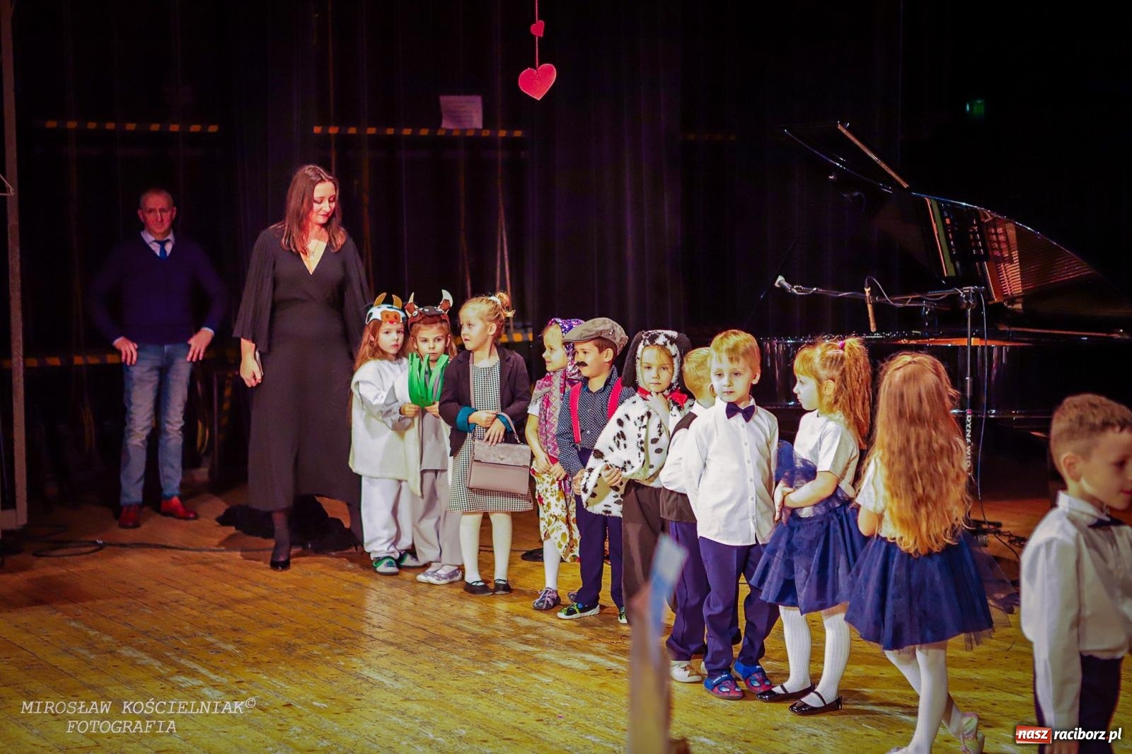 Zdjęcie w galerii na portalu naszraciborz.pl: Niezapomniane święto Przedszkola nr 23 w Raciborzu wiadomości z regionu