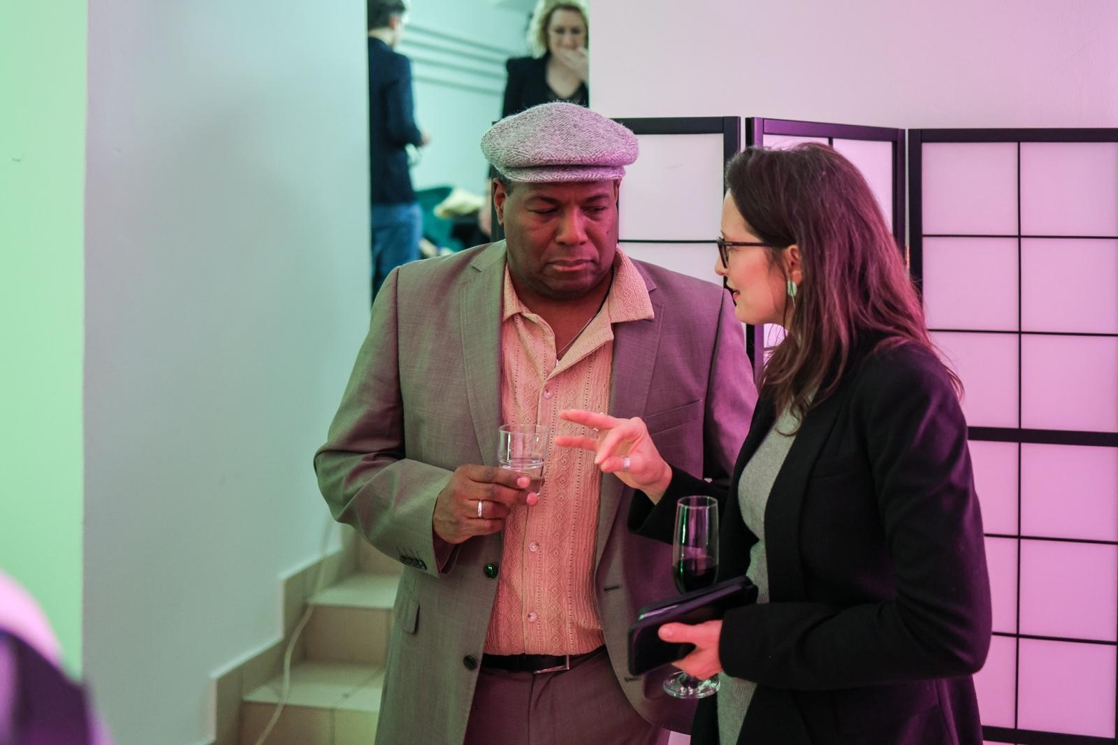 Zdjęcie w galerii na portalu naszraciborz.pl: Wernisaż wystawy Pracowni Rzeźby RCK w dawnym Labiryncie wiadomości z regionu