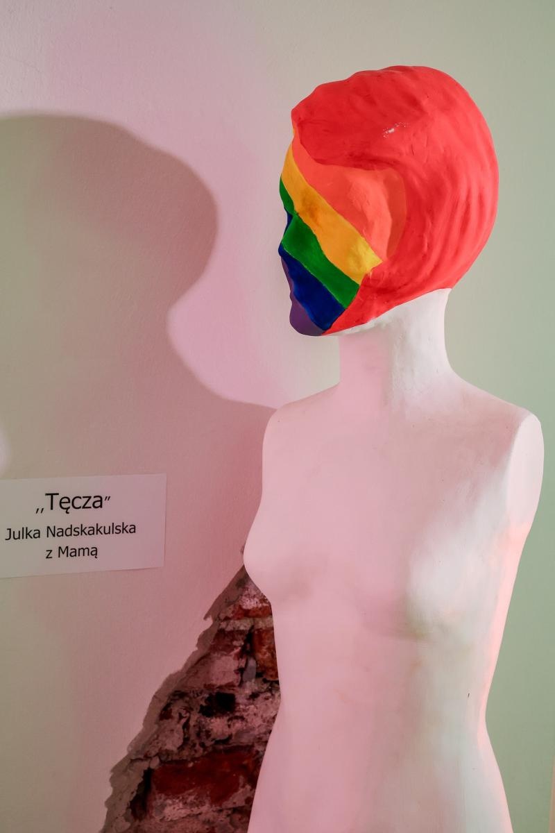 Zdjęcie w galerii na portalu naszraciborz.pl: Wernisaż wystawy Pracowni Rzeźby RCK w dawnym Labiryncie wiadomości z regionu