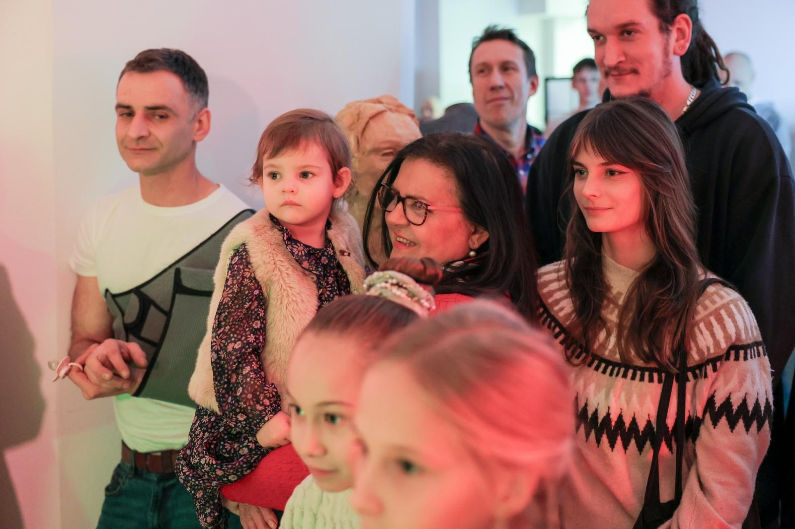 Zdjęcie w galerii na portalu naszraciborz.pl: Wernisaż wystawy Pracowni Rzeźby RCK w dawnym Labiryncie wiadomości z regionu