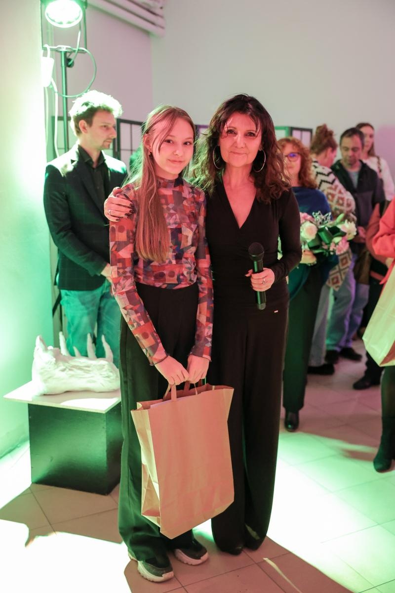 Zdjęcie w galerii na portalu naszraciborz.pl: Wernisaż wystawy Pracowni Rzeźby RCK w dawnym Labiryncie wiadomości z regionu