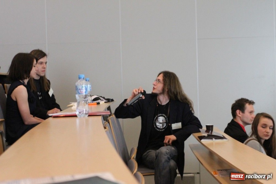 Zdjęcie w galerii na portalu naszraciborz.pl: Raciborscy studenci w Tarnobrzegu wiadomości z regionu