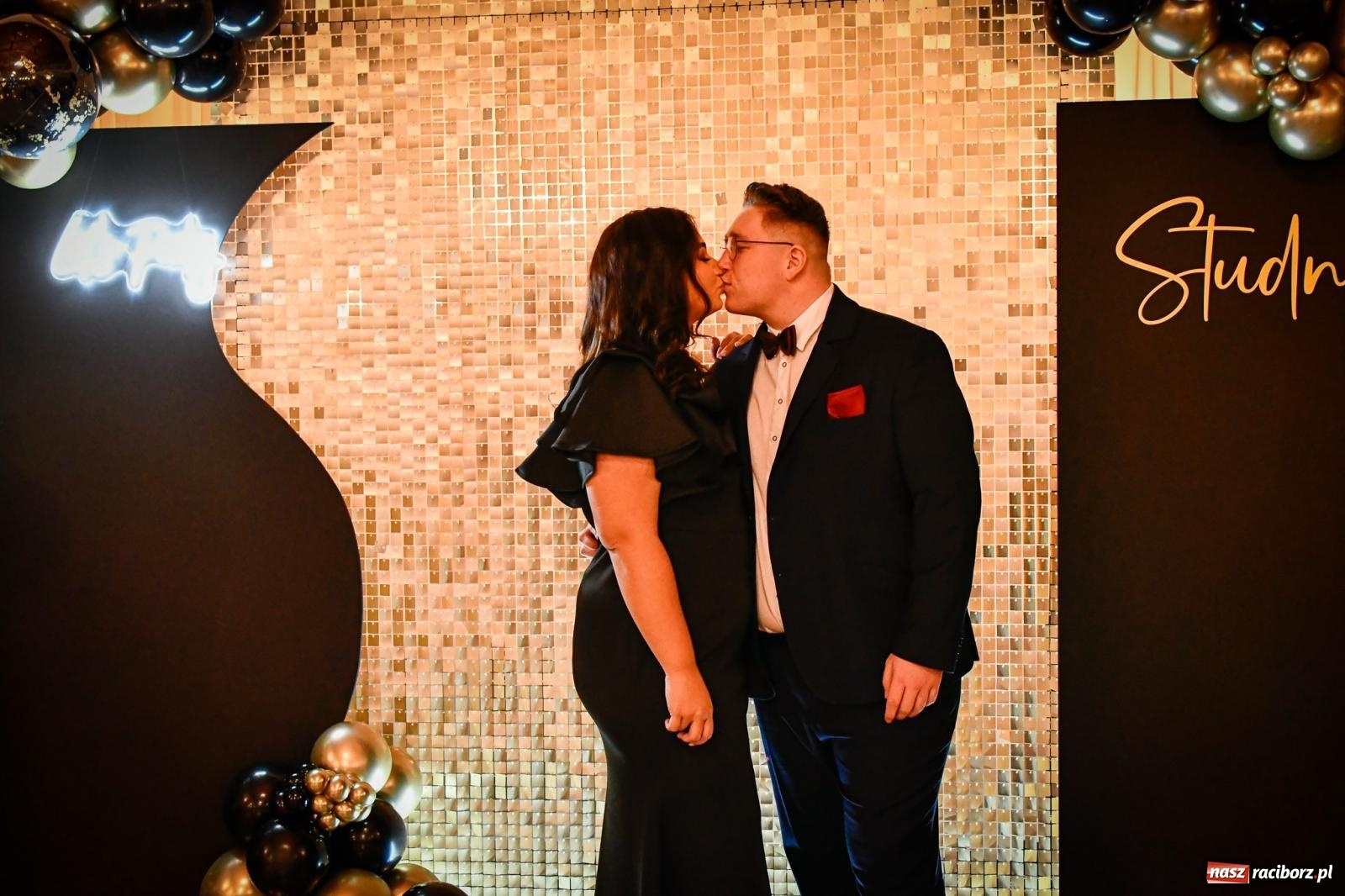 Zdjęcie w galerii na portalu naszraciborz.pl: Studniówka raciborskiego Ekonomika [FOTO i WIDEO] wiadomości z regionu