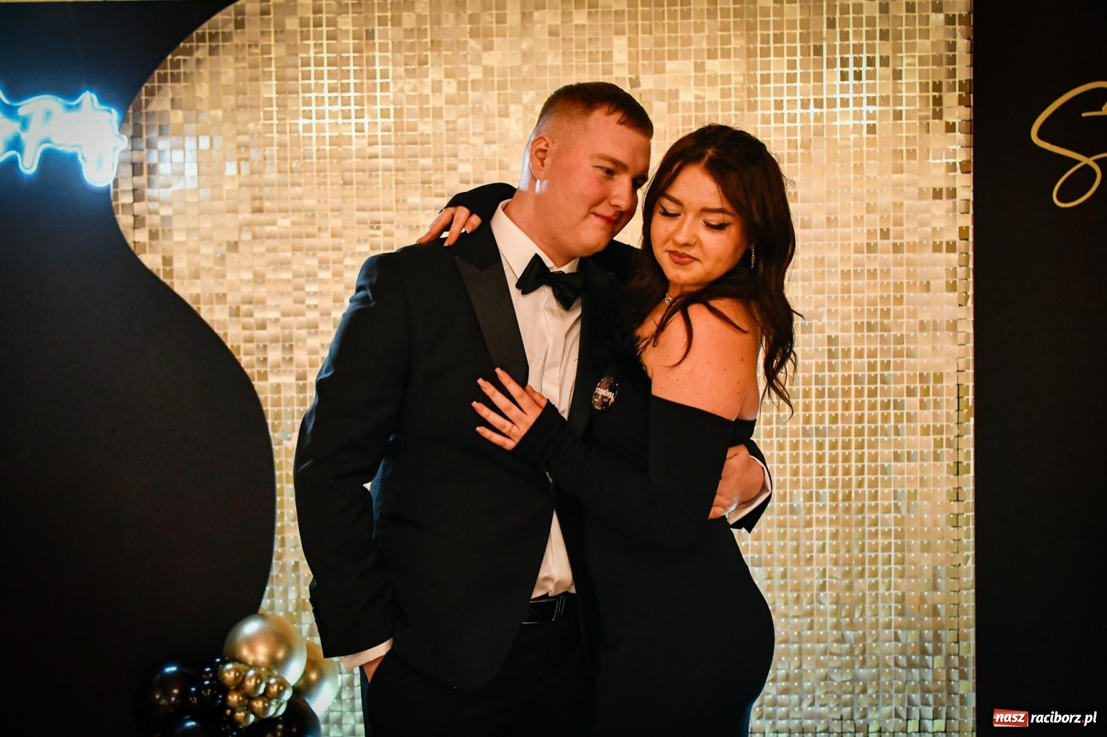 Zdjęcie w galerii na portalu naszraciborz.pl: Studniówka raciborskiego Ekonomika [FOTO i WIDEO] wiadomości z regionu