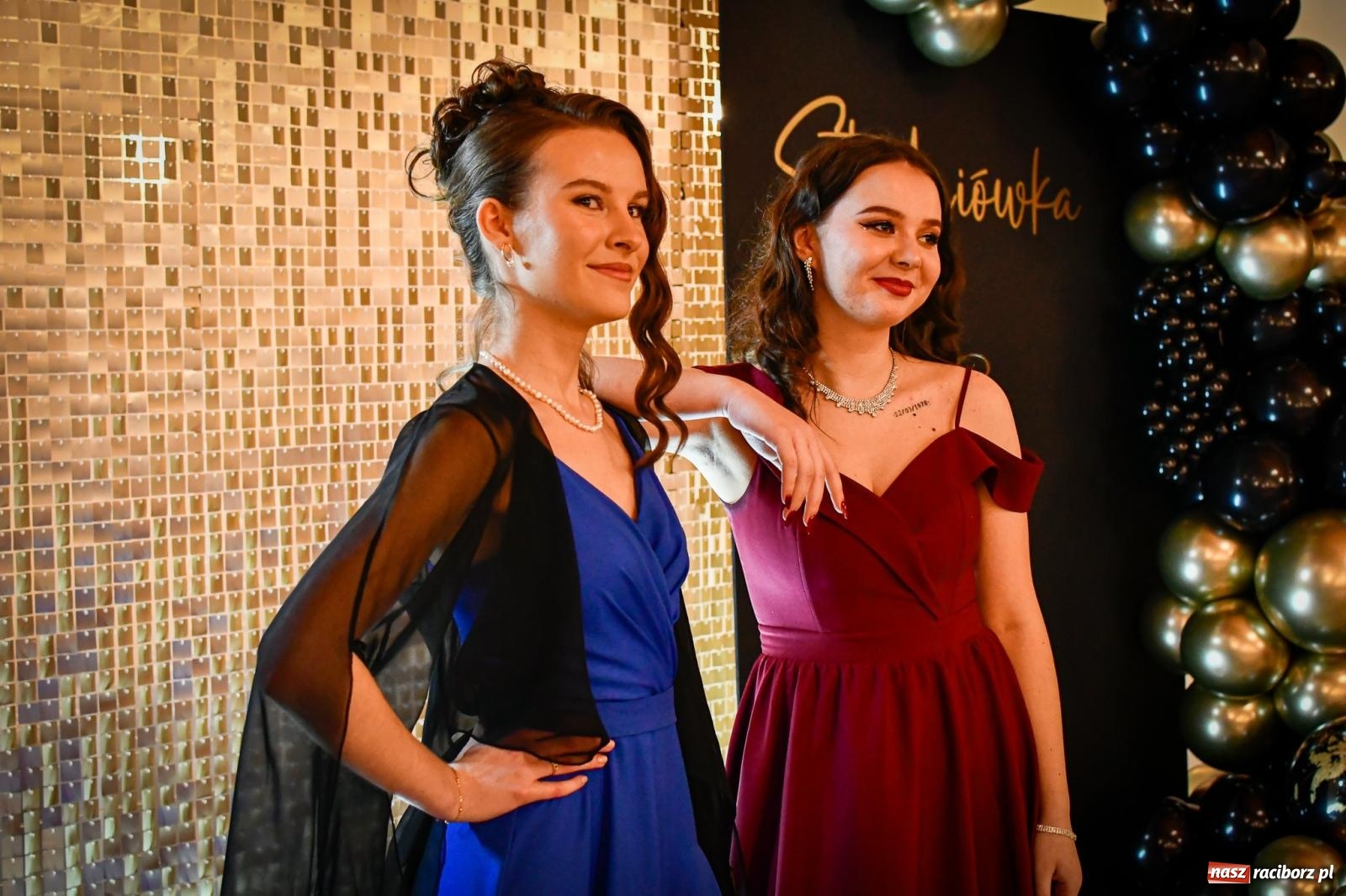 Zdjęcie w galerii na portalu naszraciborz.pl: Studniówka raciborskiego Ekonomika [FOTO i WIDEO] wiadomości z regionu