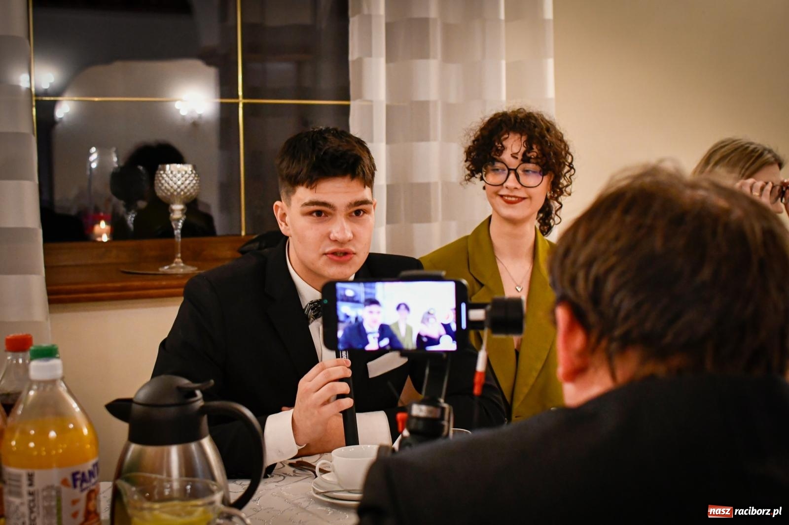 Zdjęcie w galerii na portalu naszraciborz.pl: Studniówka raciborskiego Ekonomika [FOTO i WIDEO] wiadomości z regionu