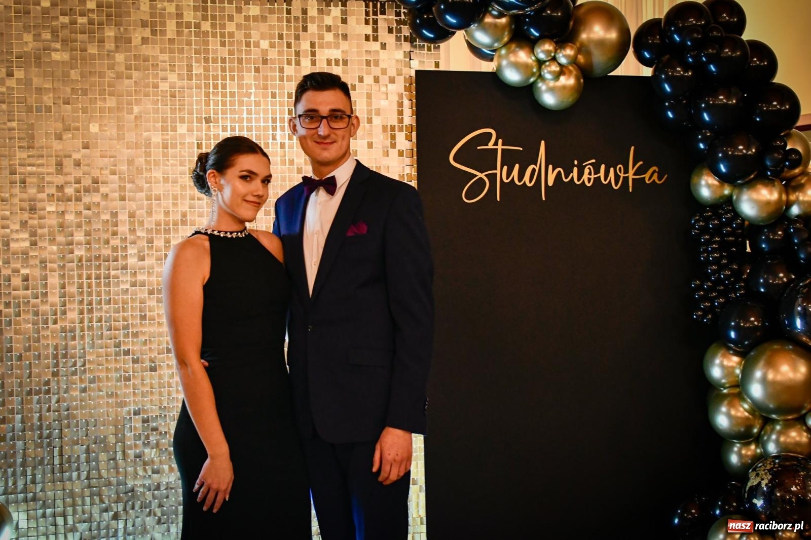 Zdjęcie w galerii na portalu naszraciborz.pl: Studniówka raciborskiego Ekonomika [FOTO i WIDEO] wiadomości z regionu