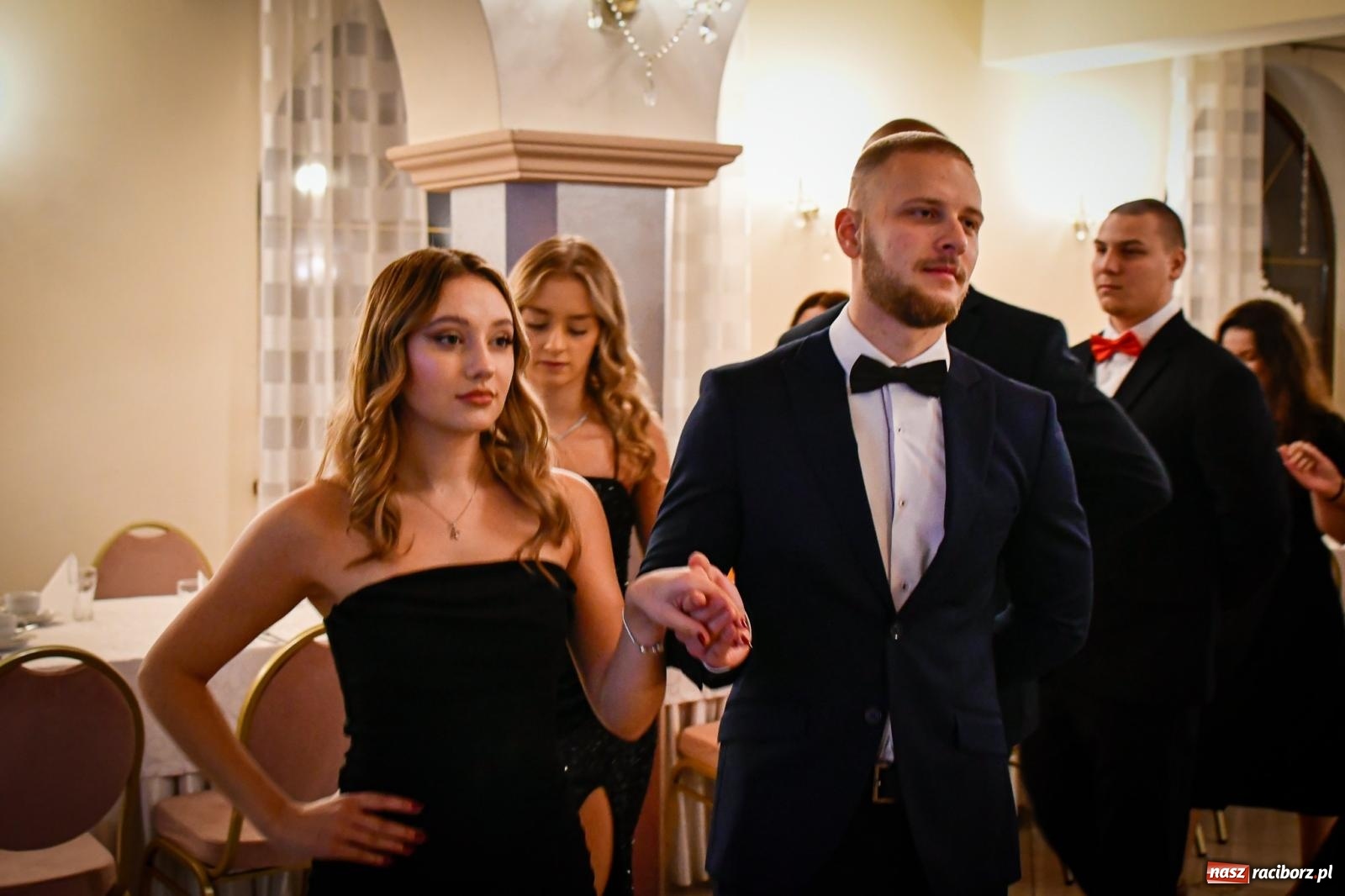 Zdjęcie w galerii na portalu naszraciborz.pl: Studniówka raciborskiego Ekonomika [FOTO i WIDEO] wiadomości z regionu