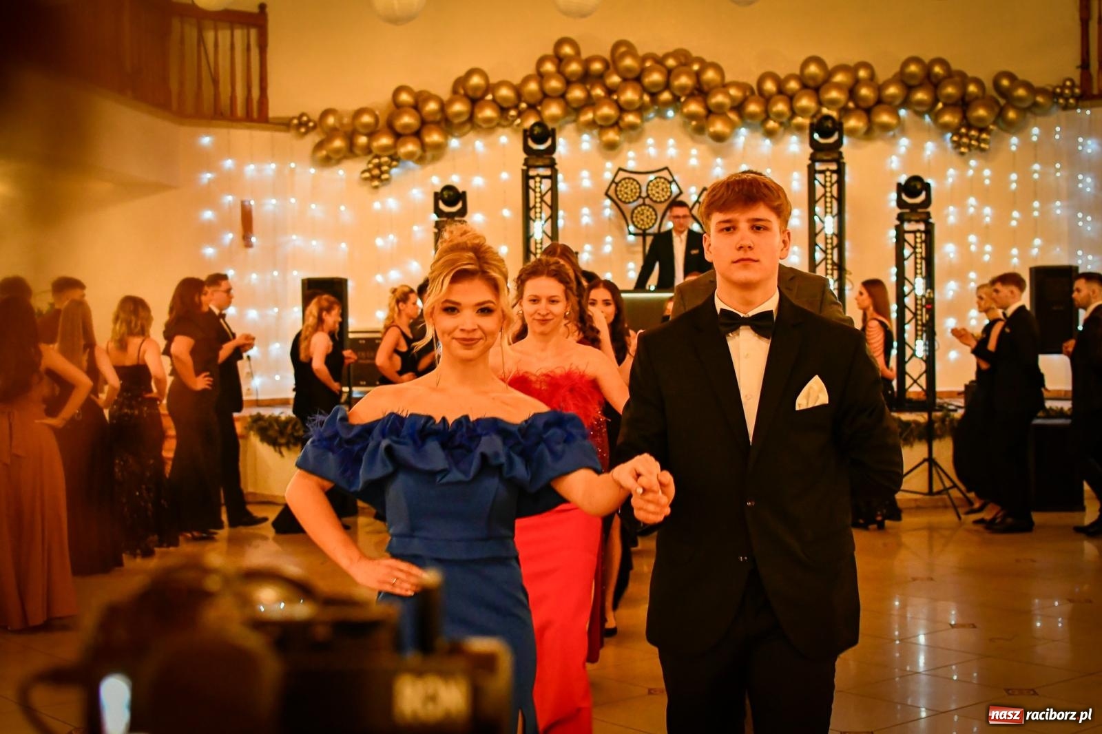 Zdjęcie w galerii na portalu naszraciborz.pl: Studniówka raciborskiego Ekonomika [FOTO i WIDEO] wiadomości z regionu