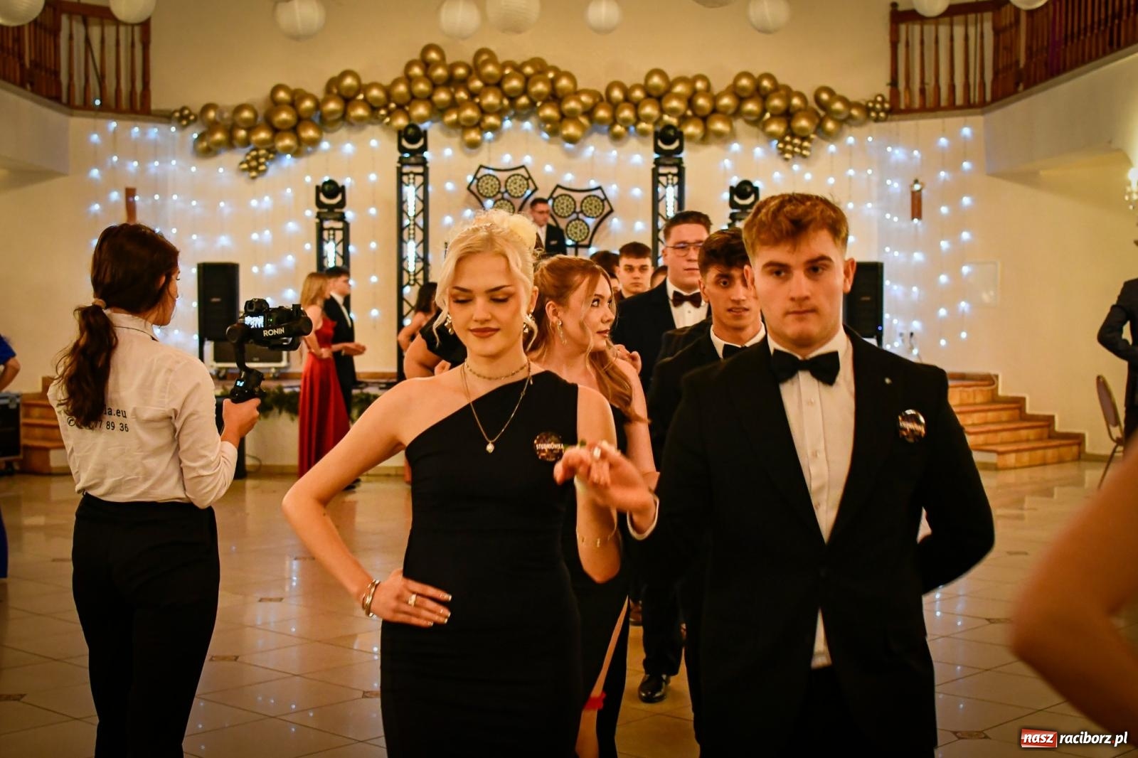 Zdjęcie w galerii na portalu naszraciborz.pl: Studniówka raciborskiego Ekonomika [FOTO i WIDEO] wiadomości z regionu