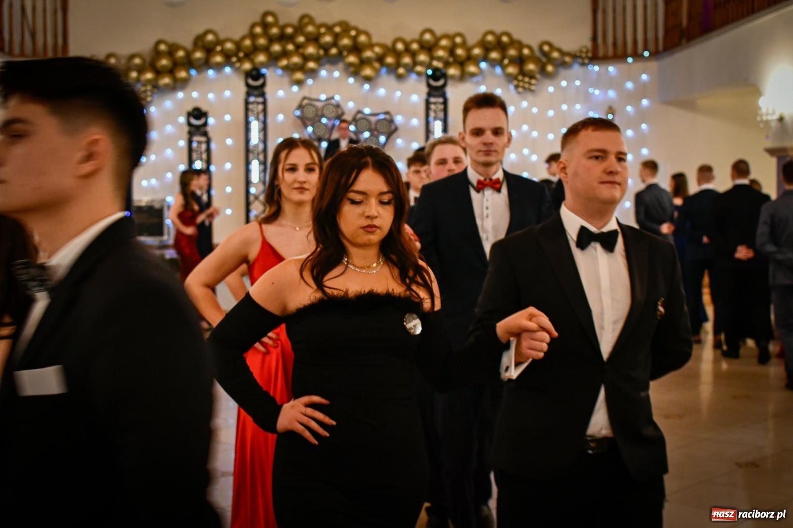 Zdjęcie w galerii na portalu naszraciborz.pl: Studniówka raciborskiego Ekonomika [FOTO i WIDEO] wiadomości z regionu