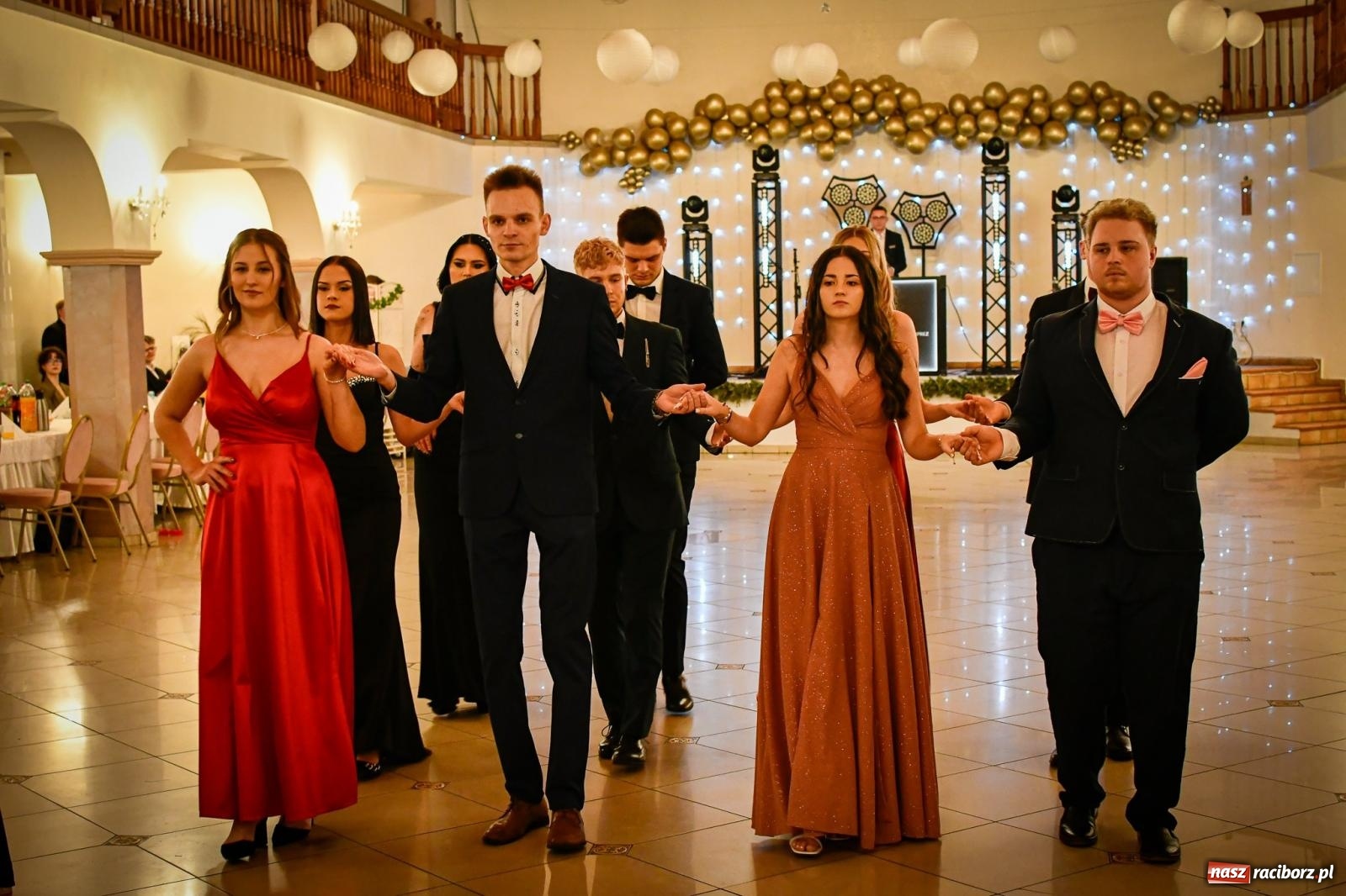 Zdjęcie w galerii na portalu naszraciborz.pl: Studniówka raciborskiego Ekonomika [FOTO i WIDEO] wiadomości z regionu