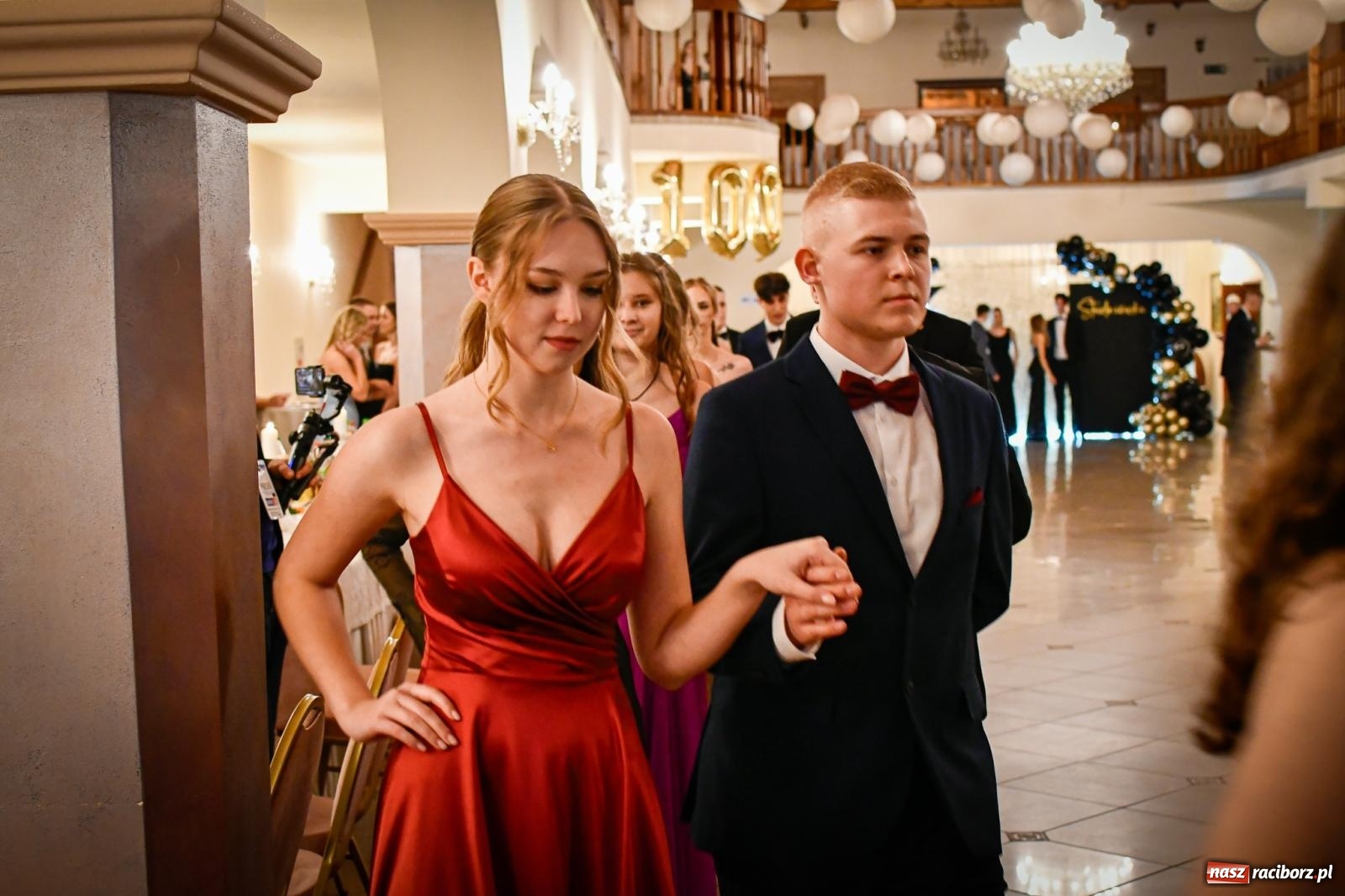 Zdjęcie w galerii na portalu naszraciborz.pl: Studniówka raciborskiego Ekonomika [FOTO i WIDEO] wiadomości z regionu