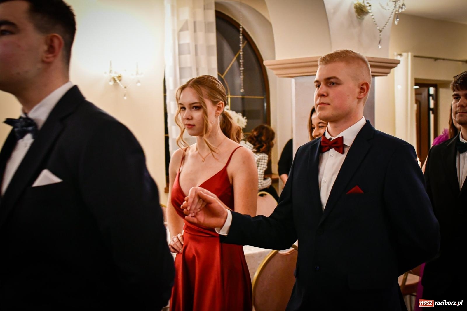 Zdjęcie w galerii na portalu naszraciborz.pl: Studniówka raciborskiego Ekonomika [FOTO i WIDEO] wiadomości z regionu