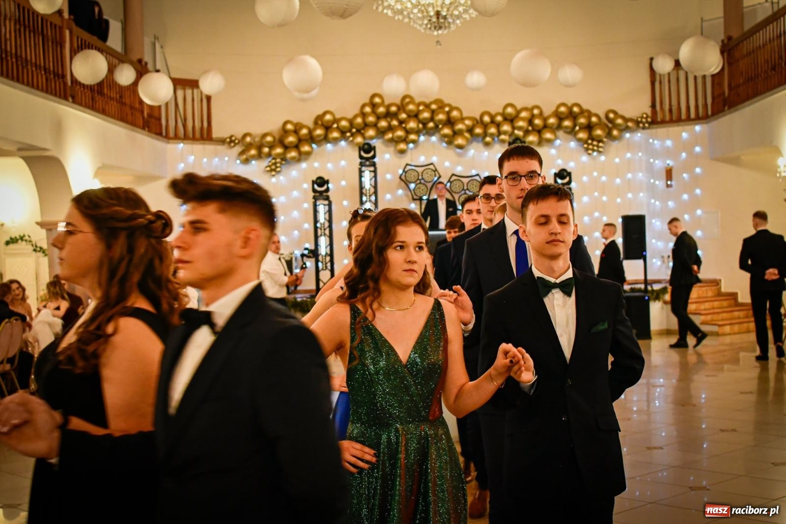 Zdjęcie w galerii na portalu naszraciborz.pl: Studniówka raciborskiego Ekonomika [FOTO i WIDEO] wiadomości z regionu