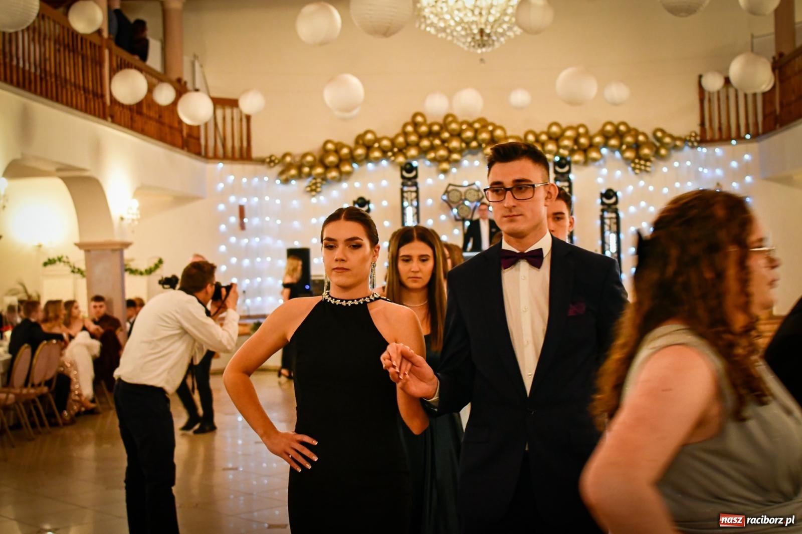 Zdjęcie w galerii na portalu naszraciborz.pl: Studniówka raciborskiego Ekonomika [FOTO i WIDEO] wiadomości z regionu