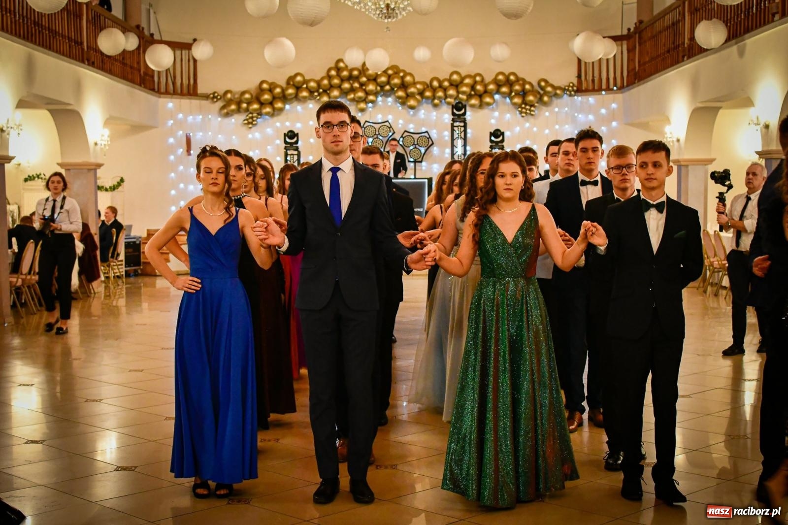 Zdjęcie w galerii na portalu naszraciborz.pl: Studniówka raciborskiego Ekonomika [FOTO i WIDEO] wiadomości z regionu