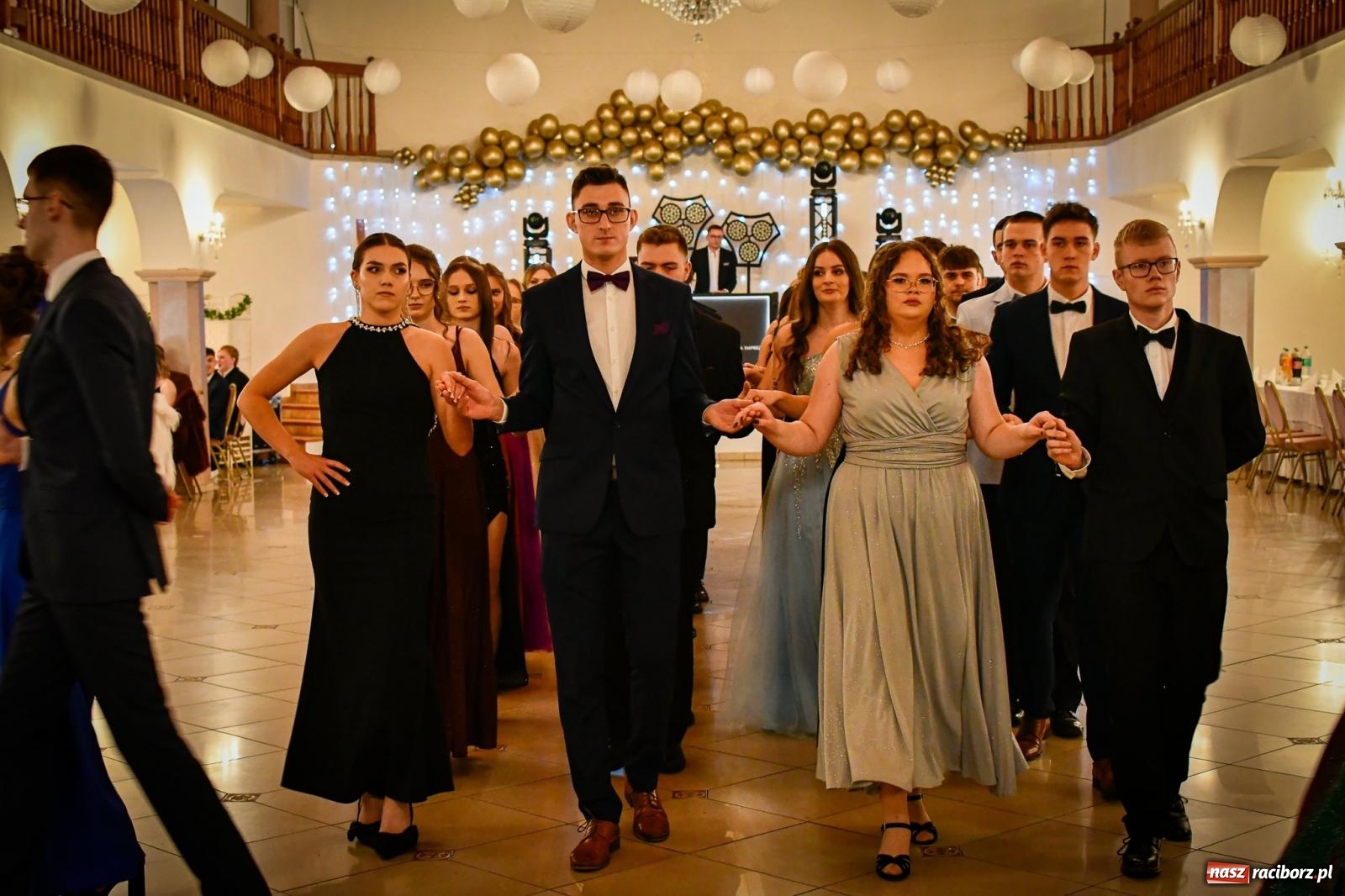 Zdjęcie w galerii na portalu naszraciborz.pl: Studniówka raciborskiego Ekonomika [FOTO i WIDEO] wiadomości z regionu