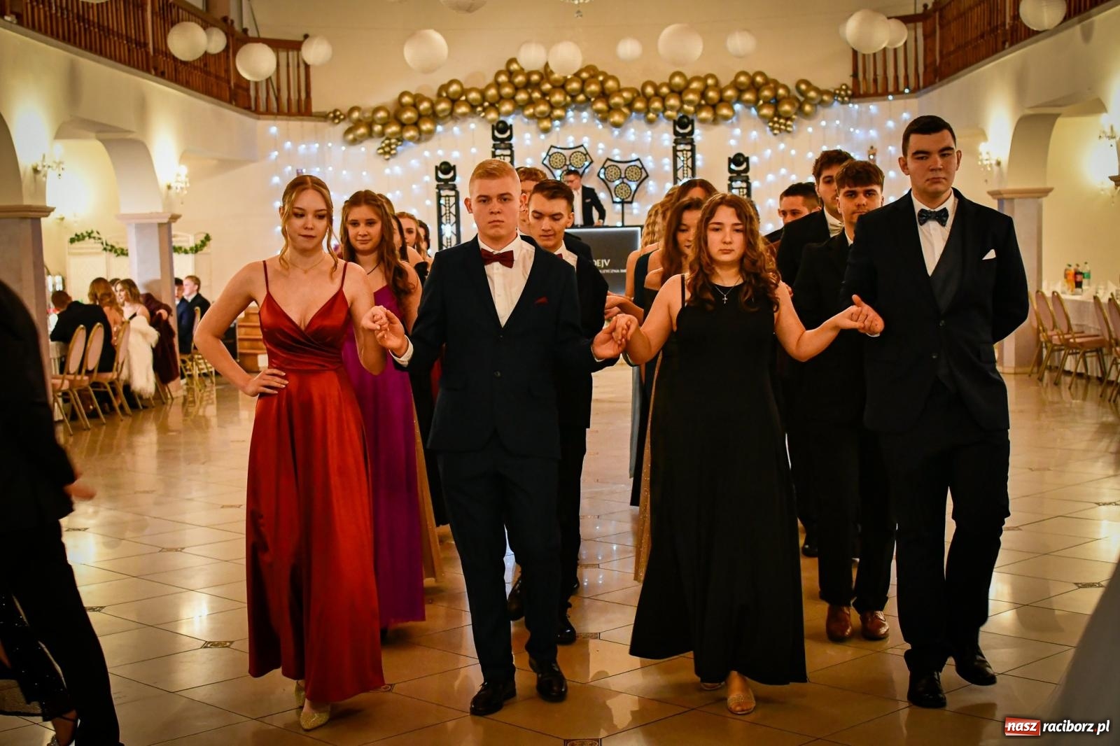 Zdjęcie w galerii na portalu naszraciborz.pl: Studniówka raciborskiego Ekonomika [FOTO i WIDEO] wiadomości z regionu