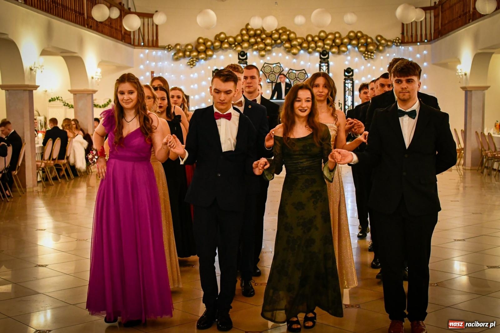 Zdjęcie w galerii na portalu naszraciborz.pl: Studniówka raciborskiego Ekonomika [FOTO i WIDEO] wiadomości z regionu