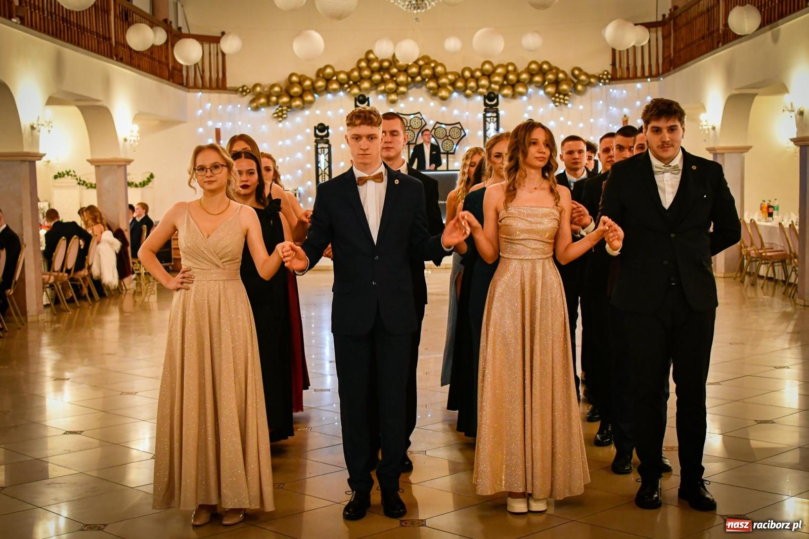 Zdjęcie w galerii na portalu naszraciborz.pl: Studniówka raciborskiego Ekonomika [FOTO i WIDEO] wiadomości z regionu