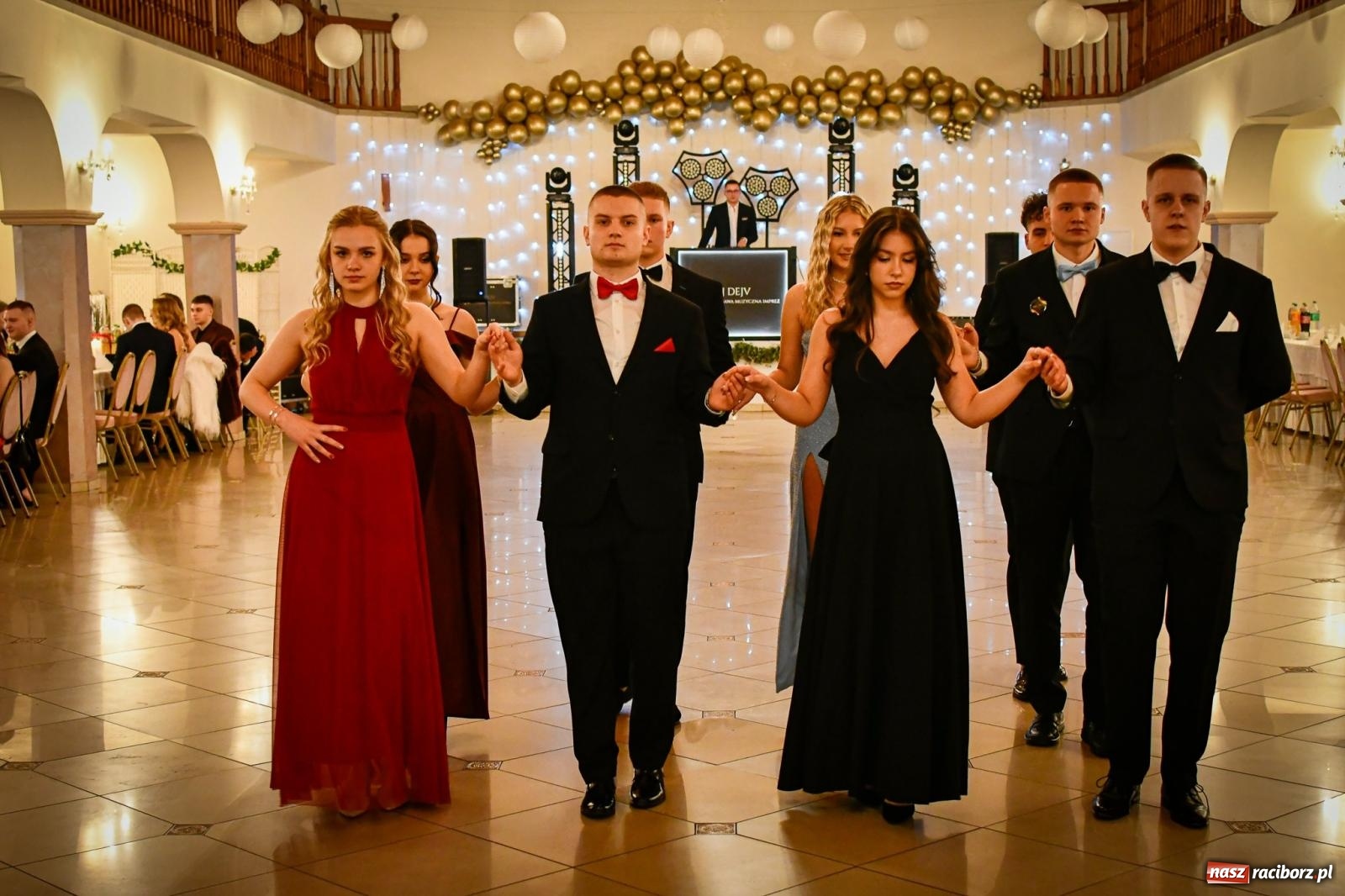 Zdjęcie w galerii na portalu naszraciborz.pl: Studniówka raciborskiego Ekonomika [FOTO i WIDEO] wiadomości z regionu