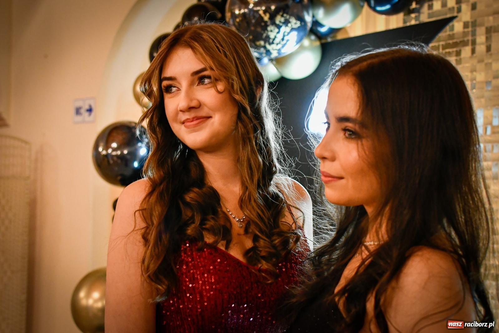 Zdjęcie w galerii na portalu naszraciborz.pl: Studniówka raciborskiego Ekonomika [FOTO i WIDEO] wiadomości z regionu