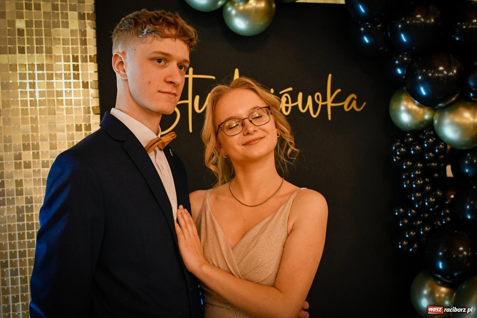 Zdjęcie w galerii na portalu naszraciborz.pl: Studniówka raciborskiego Ekonomika [FOTO i WIDEO] wiadomości z regionu