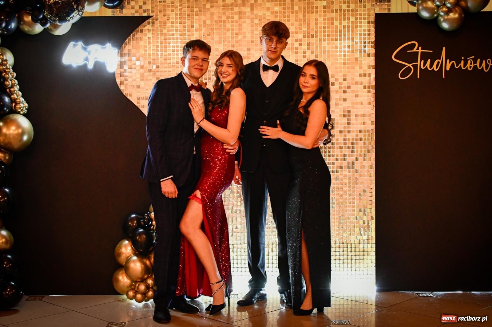 Zdjęcie w galerii na portalu naszraciborz.pl: Studniówka raciborskiego Ekonomika [FOTO i WIDEO] wiadomości z regionu