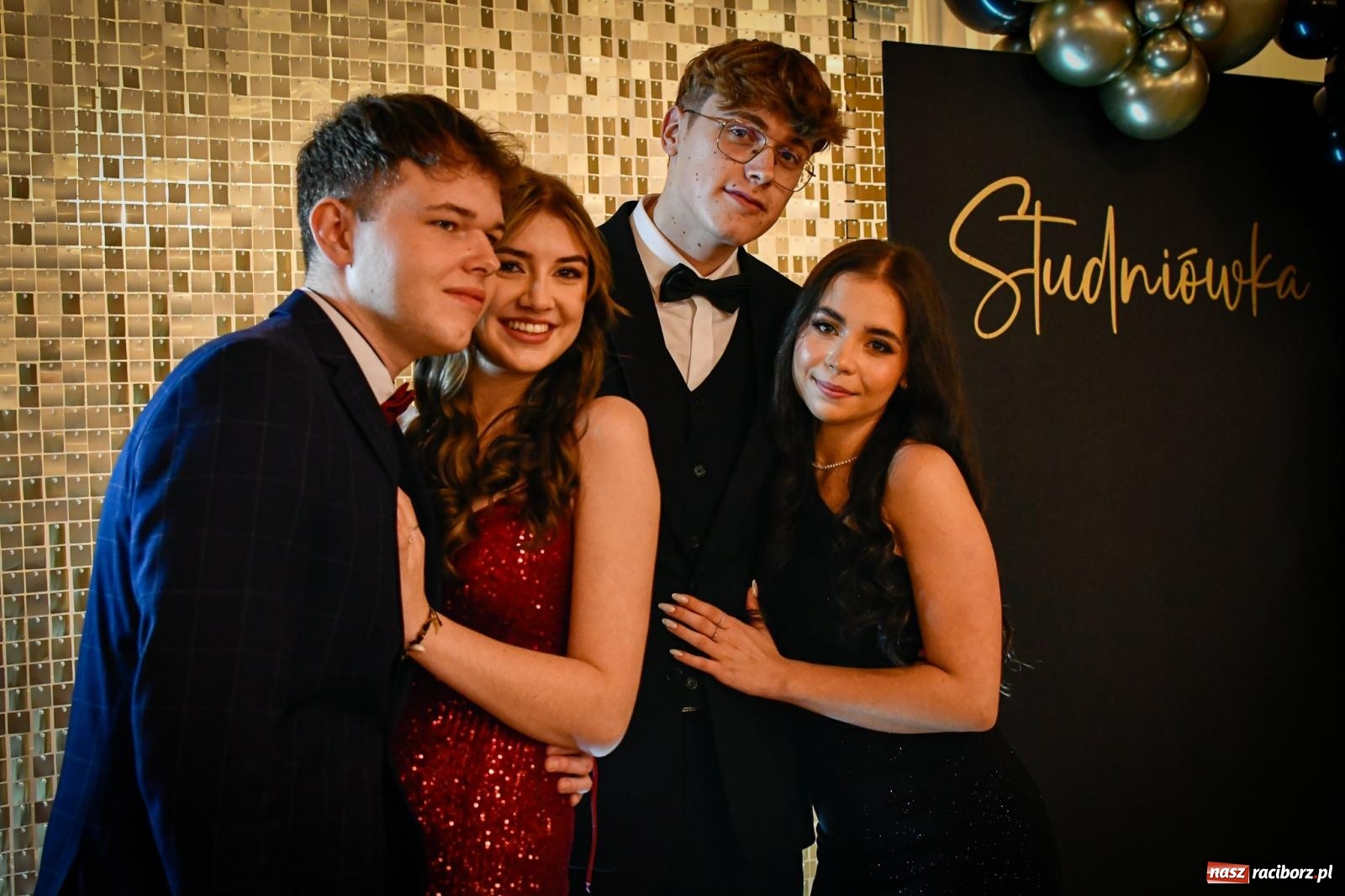 Zdjęcie w galerii na portalu naszraciborz.pl: Studniówka raciborskiego Ekonomika [FOTO i WIDEO] wiadomości z regionu