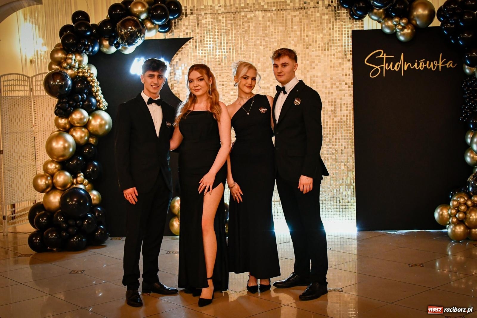 Zdjęcie w galerii na portalu naszraciborz.pl: Studniówka raciborskiego Ekonomika [FOTO i WIDEO] wiadomości z regionu