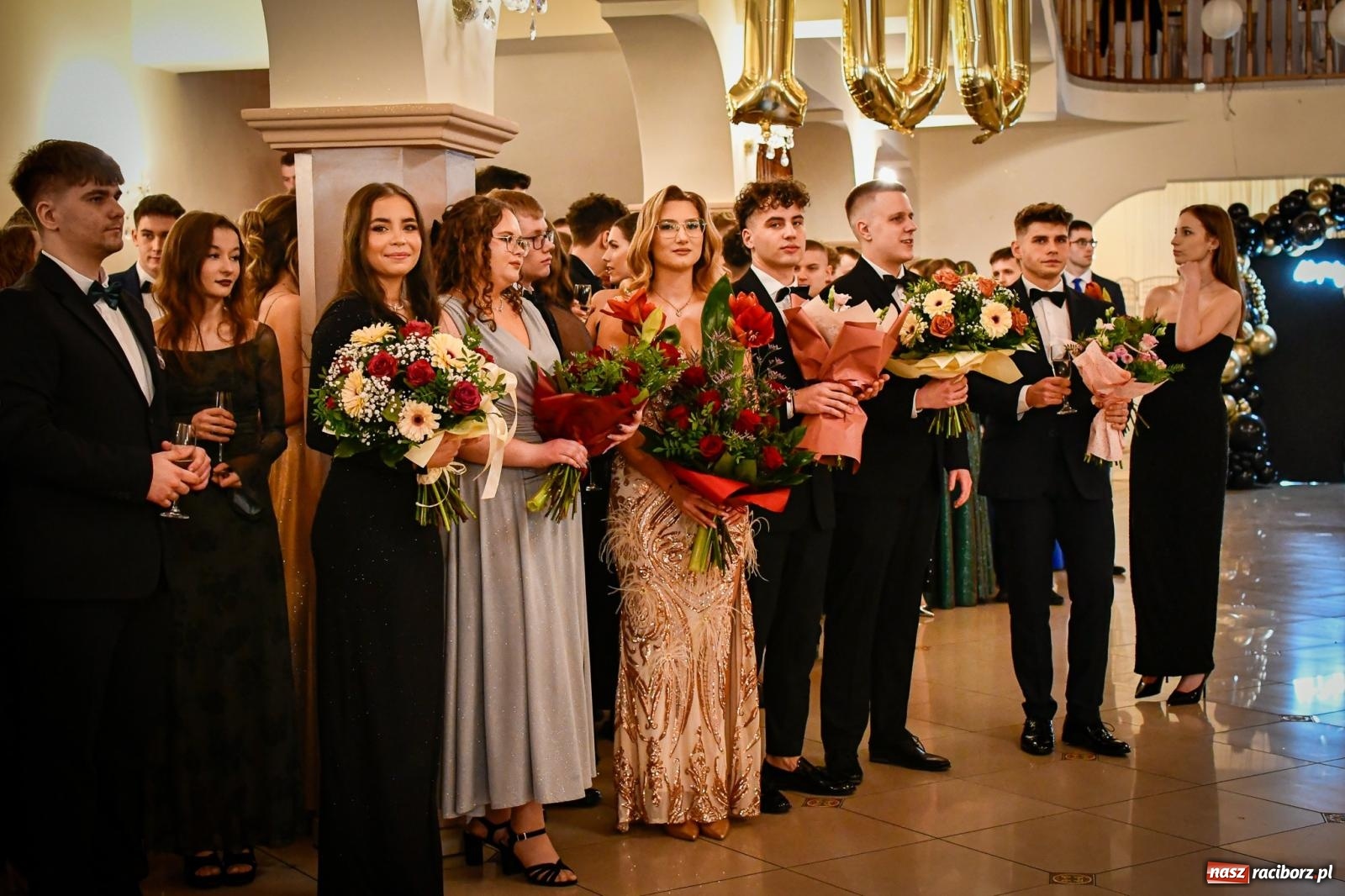 Zdjęcie w galerii na portalu naszraciborz.pl: Studniówka raciborskiego Ekonomika [FOTO i WIDEO] wiadomości z regionu