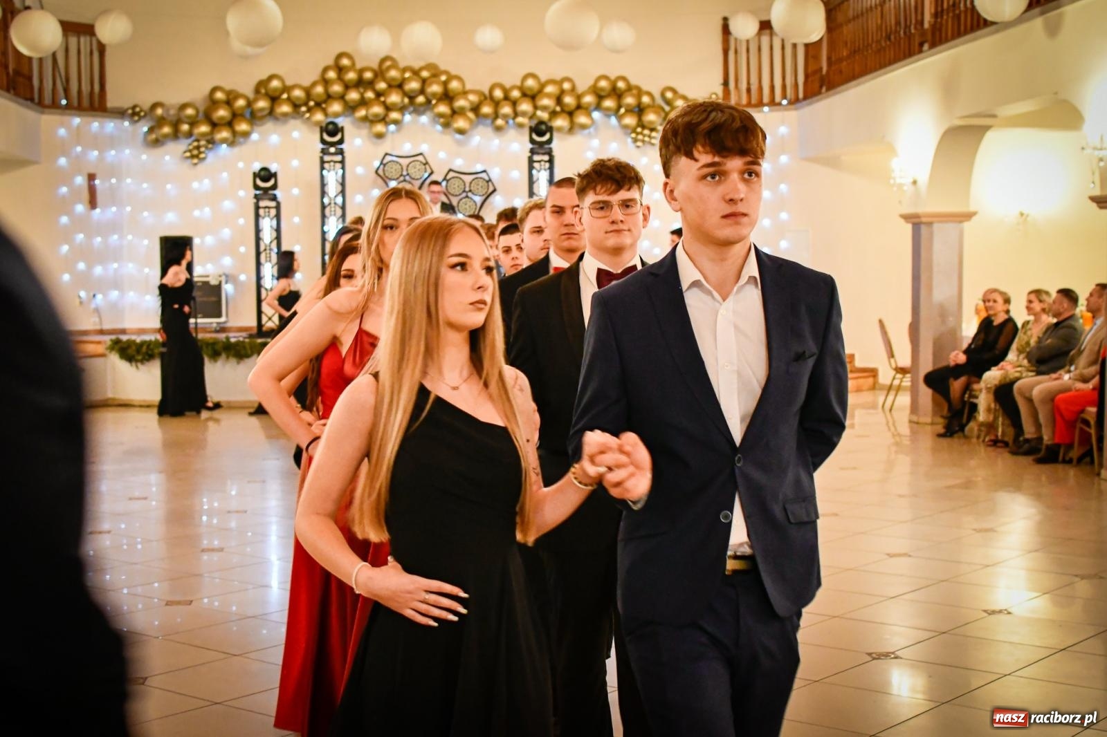 Zdjęcie w galerii na portalu naszraciborz.pl: Studniówka raciborskiego Ekonomika [FOTO i WIDEO] wiadomości z regionu