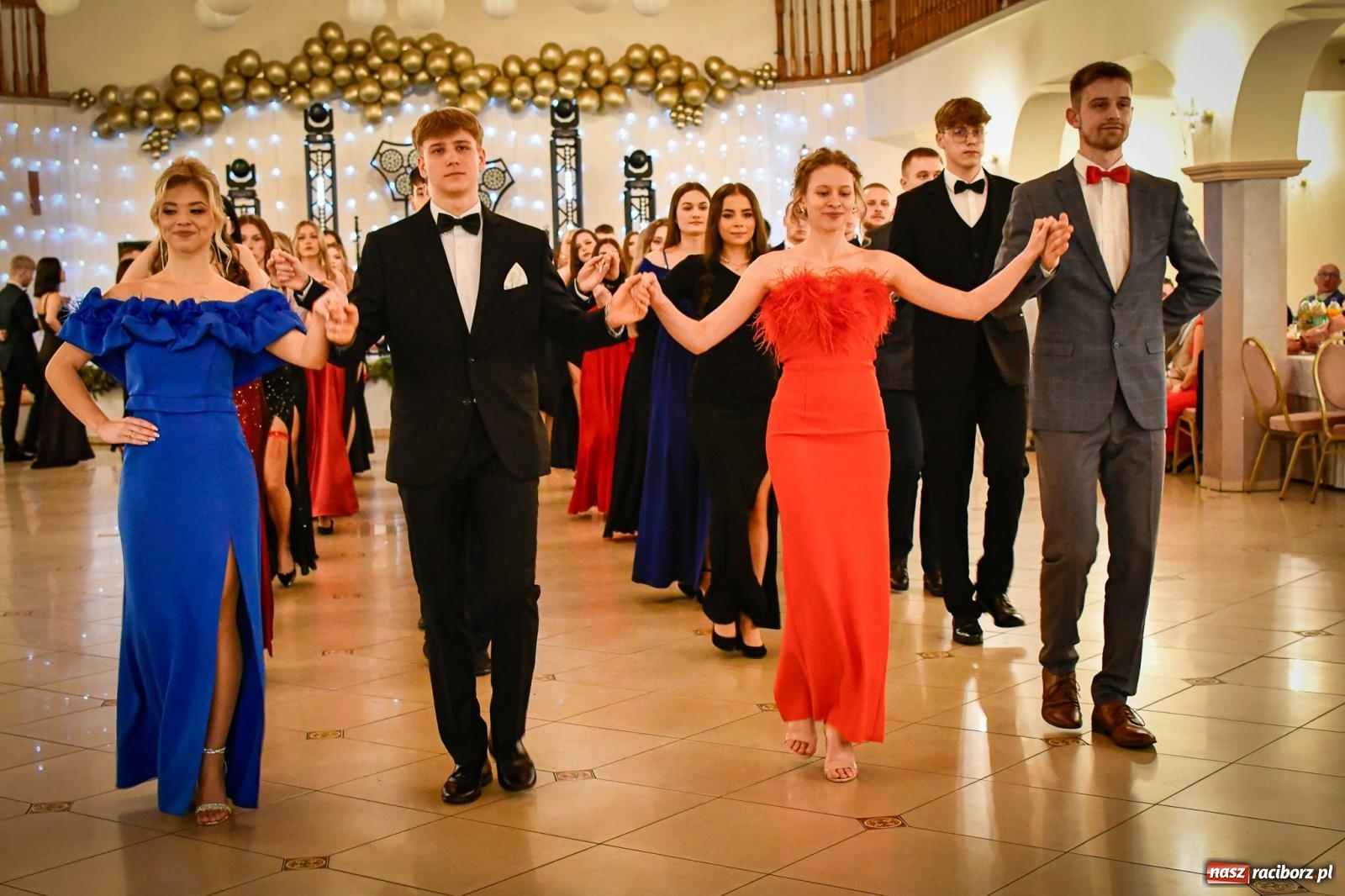 Zdjęcie w galerii na portalu naszraciborz.pl: Studniówka raciborskiego Ekonomika [FOTO i WIDEO] wiadomości z regionu