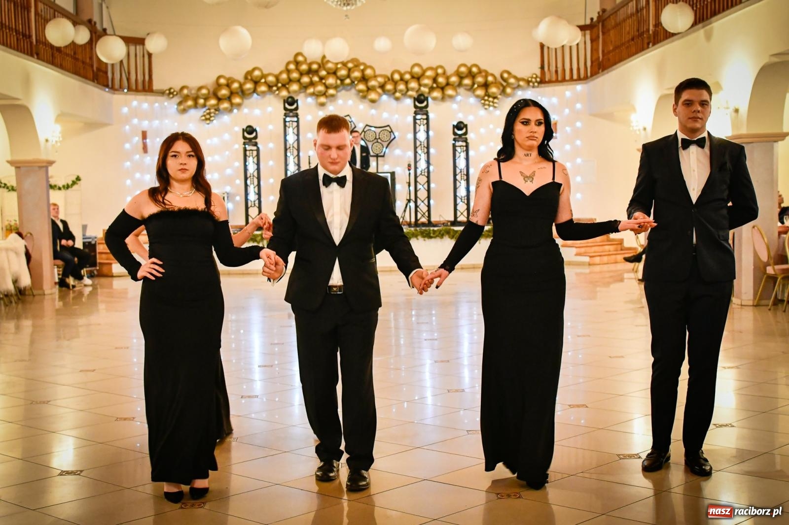 Zdjęcie w galerii na portalu naszraciborz.pl: Studniówka raciborskiego Ekonomika [FOTO i WIDEO] wiadomości z regionu