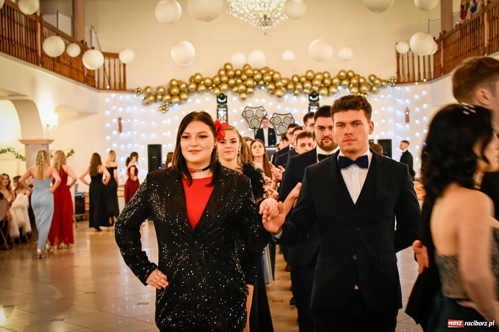 Zdjęcie w galerii na portalu naszraciborz.pl: Studniówka raciborskiego Ekonomika [FOTO i WIDEO] wiadomości z regionu