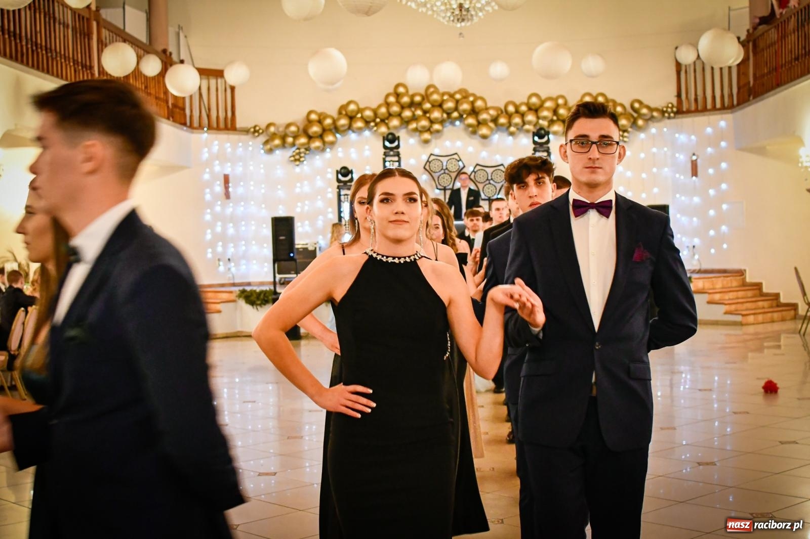 Zdjęcie w galerii na portalu naszraciborz.pl: Studniówka raciborskiego Ekonomika [FOTO i WIDEO] wiadomości z regionu