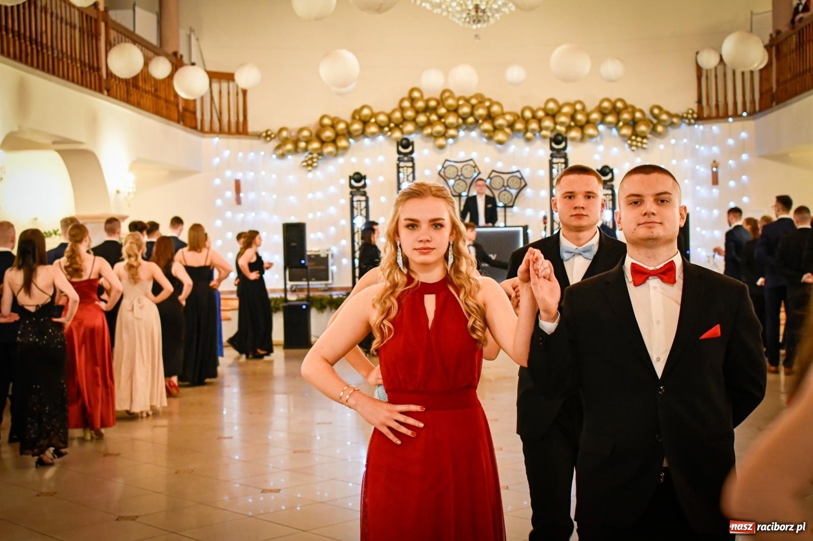 Zdjęcie w galerii na portalu naszraciborz.pl: Studniówka raciborskiego Ekonomika [FOTO i WIDEO] wiadomości z regionu