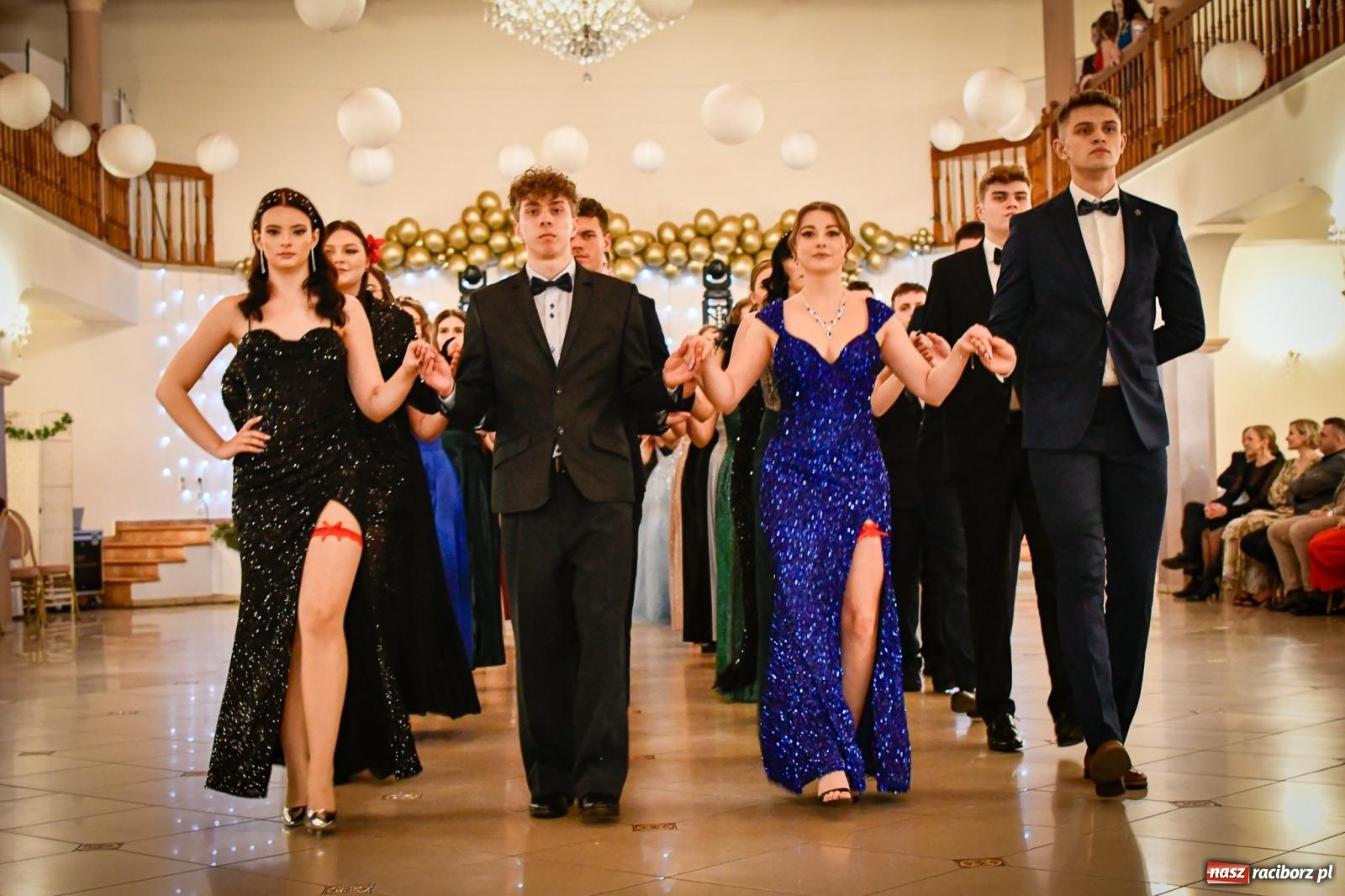 Zdjęcie w galerii na portalu naszraciborz.pl: Studniówka raciborskiego Ekonomika [FOTO i WIDEO] wiadomości z regionu